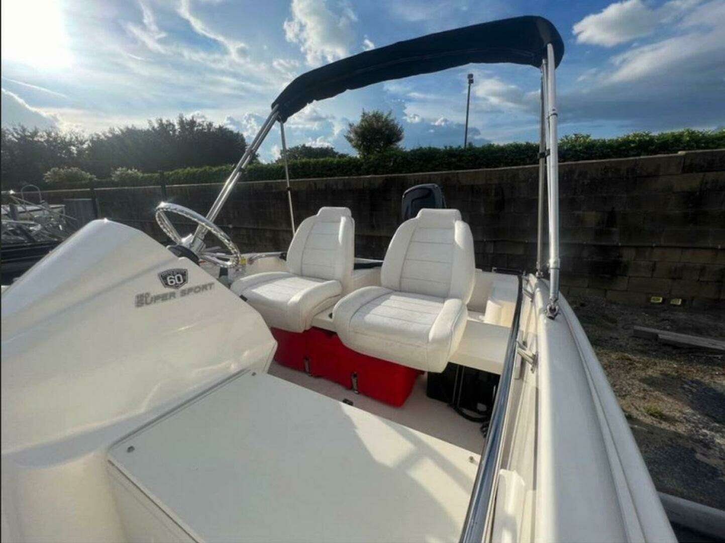 2018 Boston Whaler 150 Super Sport - Image 5
