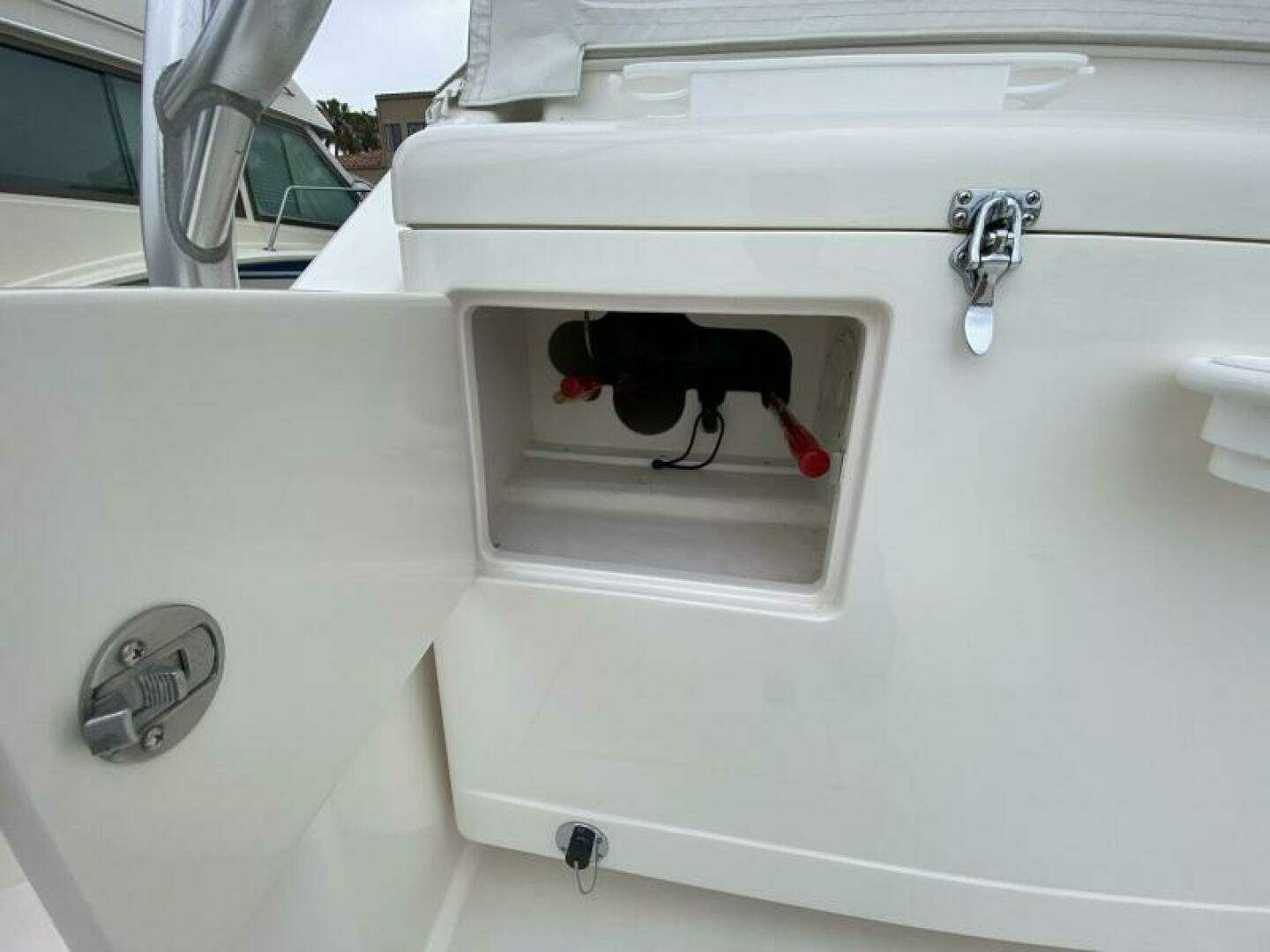 2006 Cabo 40 Express - Image 51
