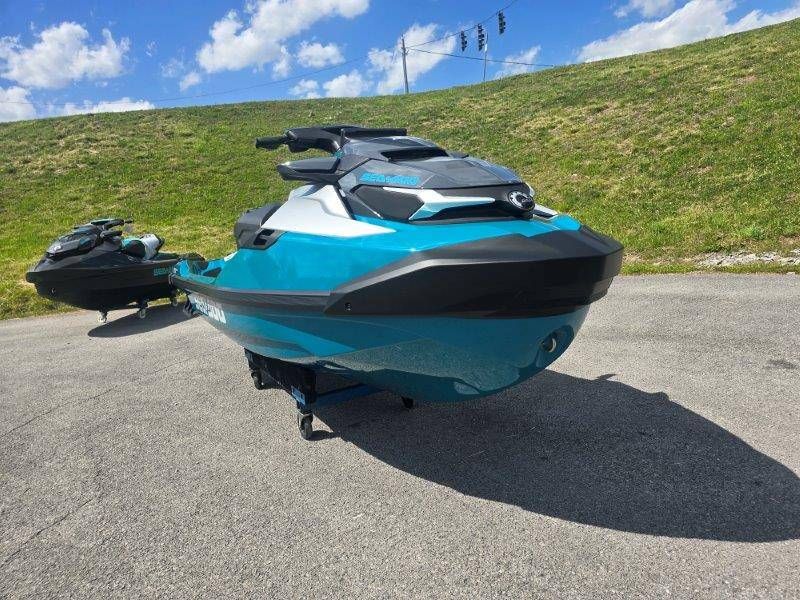 2026 Sea-Doo GTX Limited 325 w/ Sound - 23
