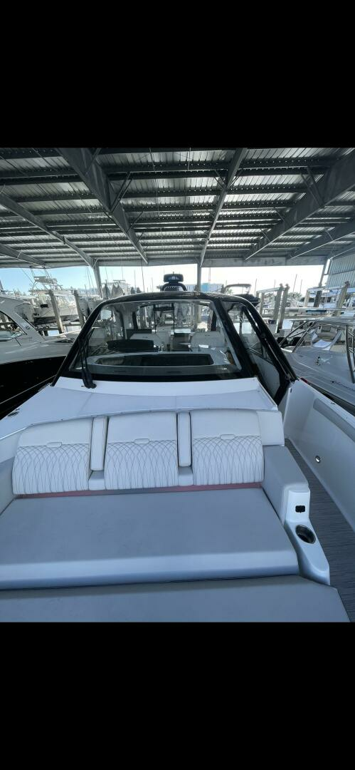 2022 Sea Ray — - Image 40
