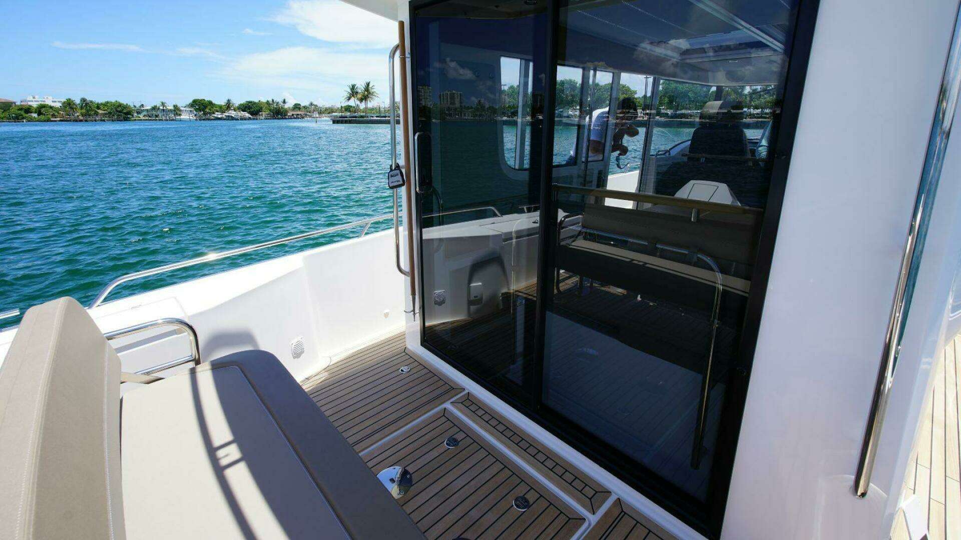 2024 Nimbus Commuter 11 - Image 13