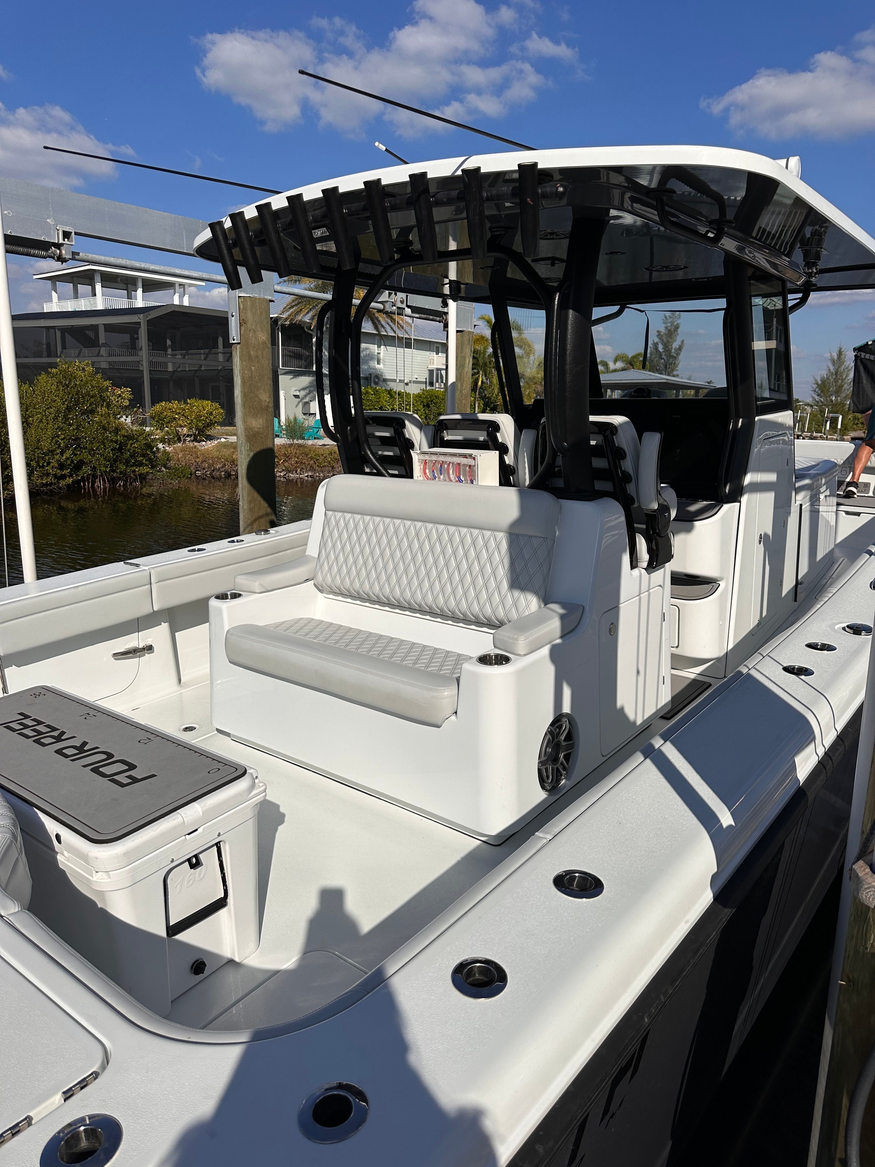 2024 Costa Custom Boats 34SV - 7