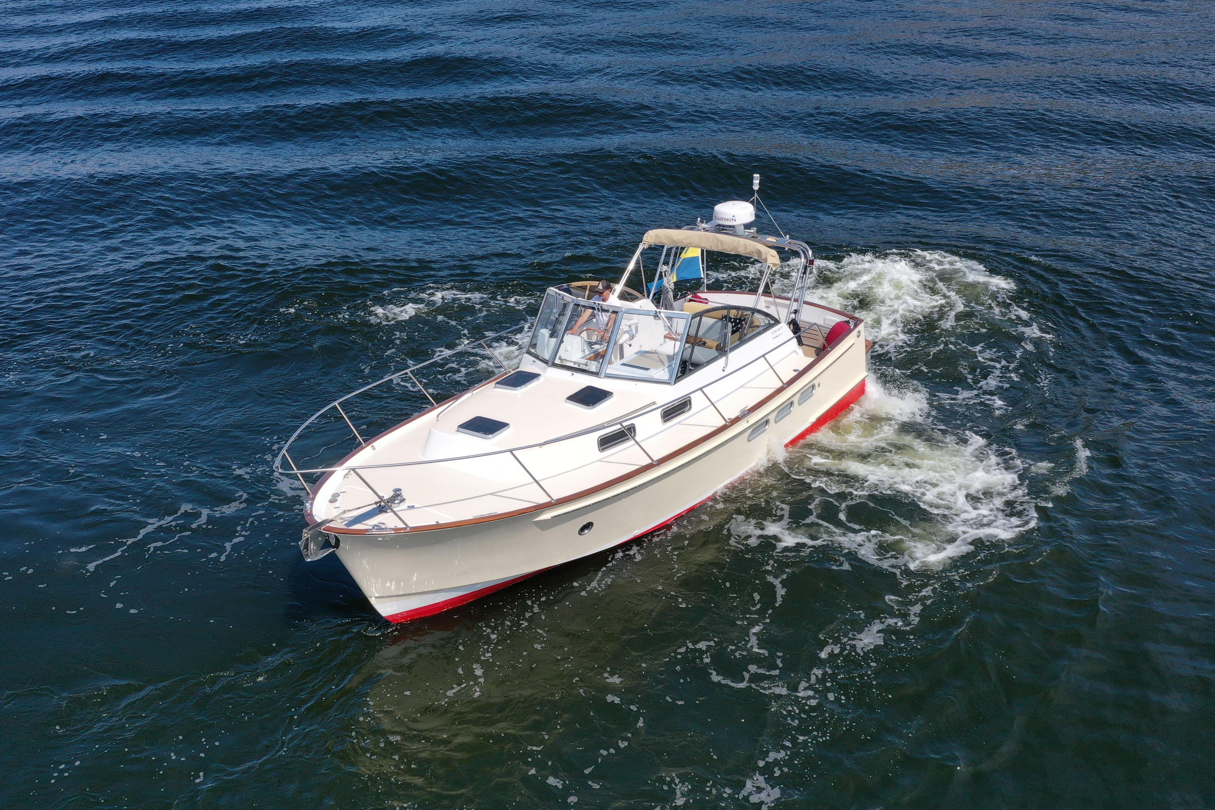 2000 Legacy 34 Express
