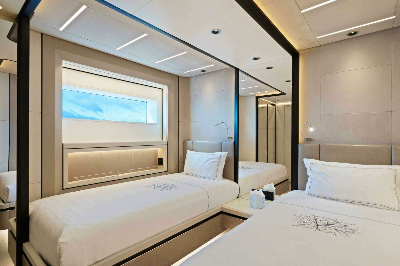 2028 Ocean King DUCALE 120 - Image 37