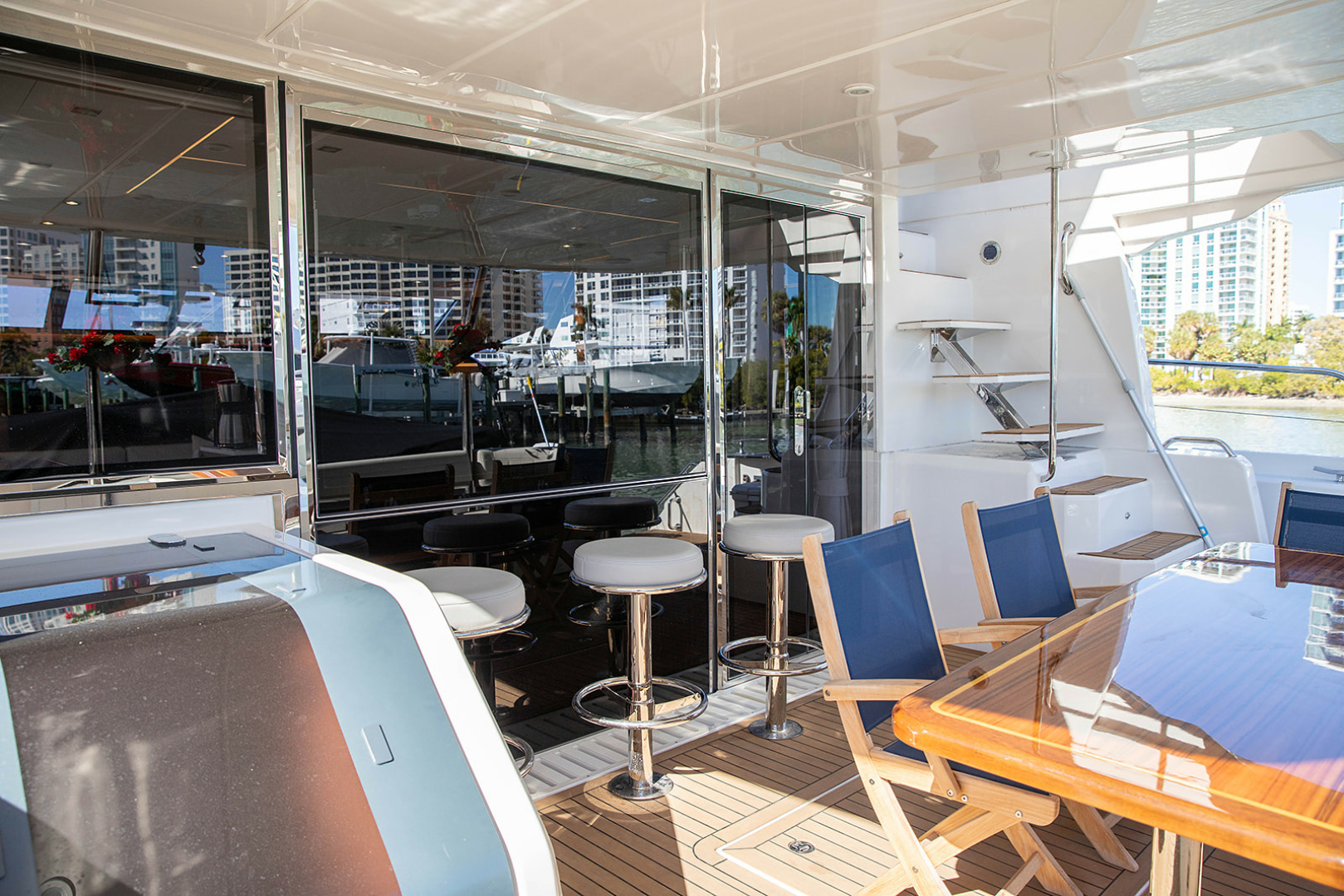 2024 Aquila 54 Yacht - Image 6