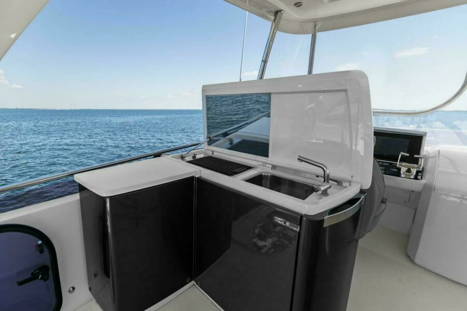 2016 Princess 60 Flybridge - Image 62
