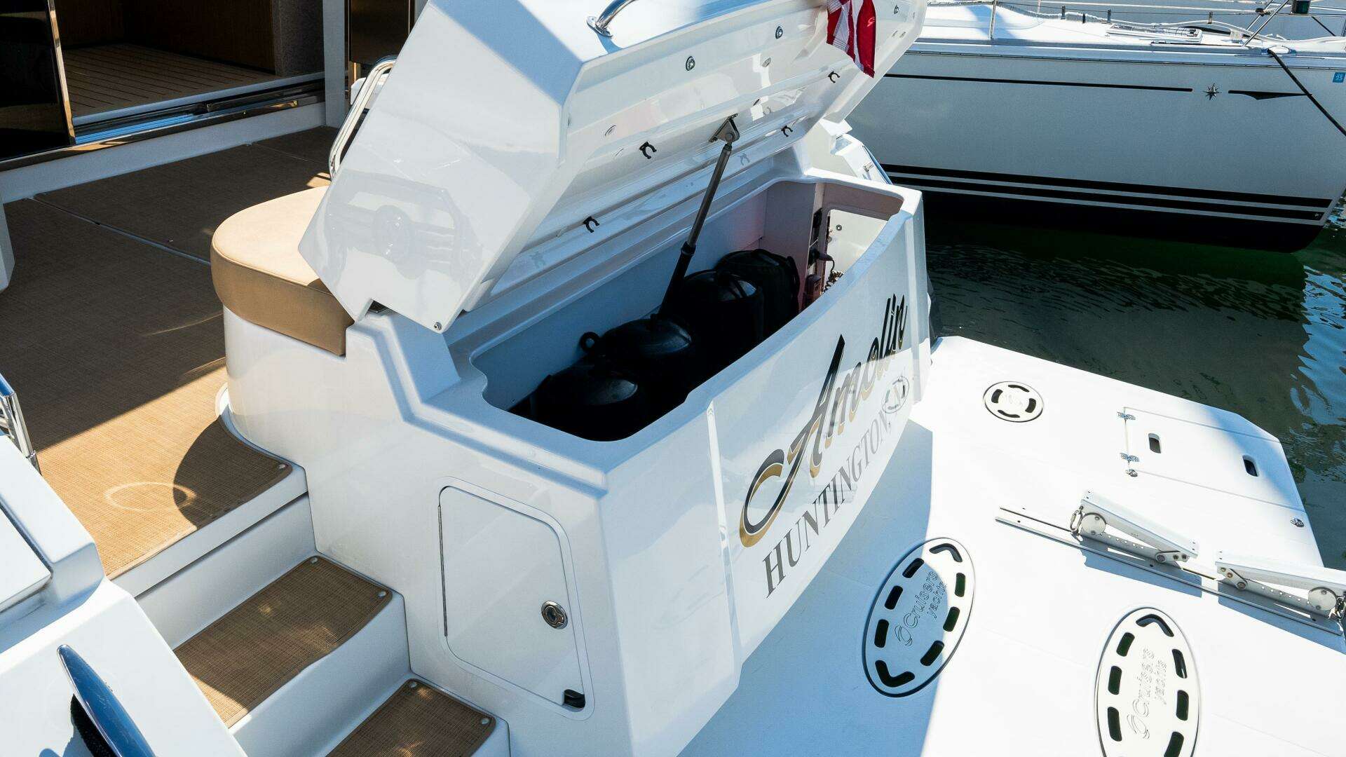 2013 Cruisers 48 Cantius - Image 14