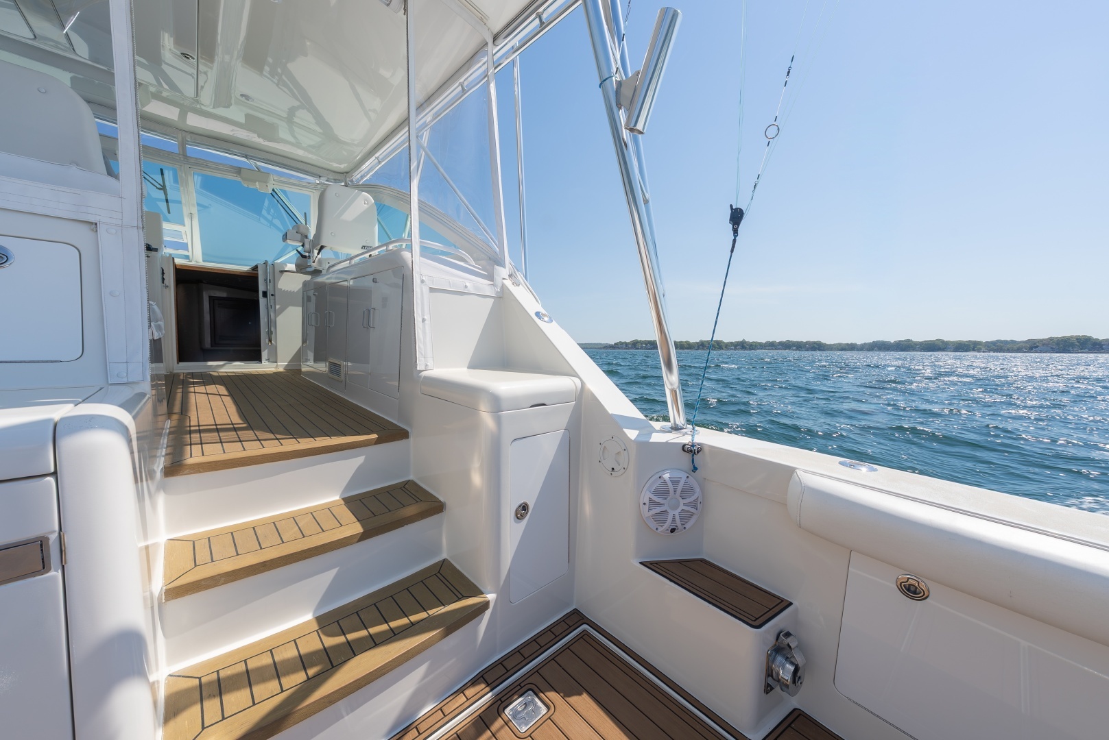 2002 Cabo 45 Express - Image 16