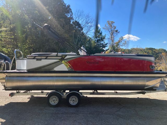 2026 Tahoe LTZ - 23 FT Quad Lounger - 8
