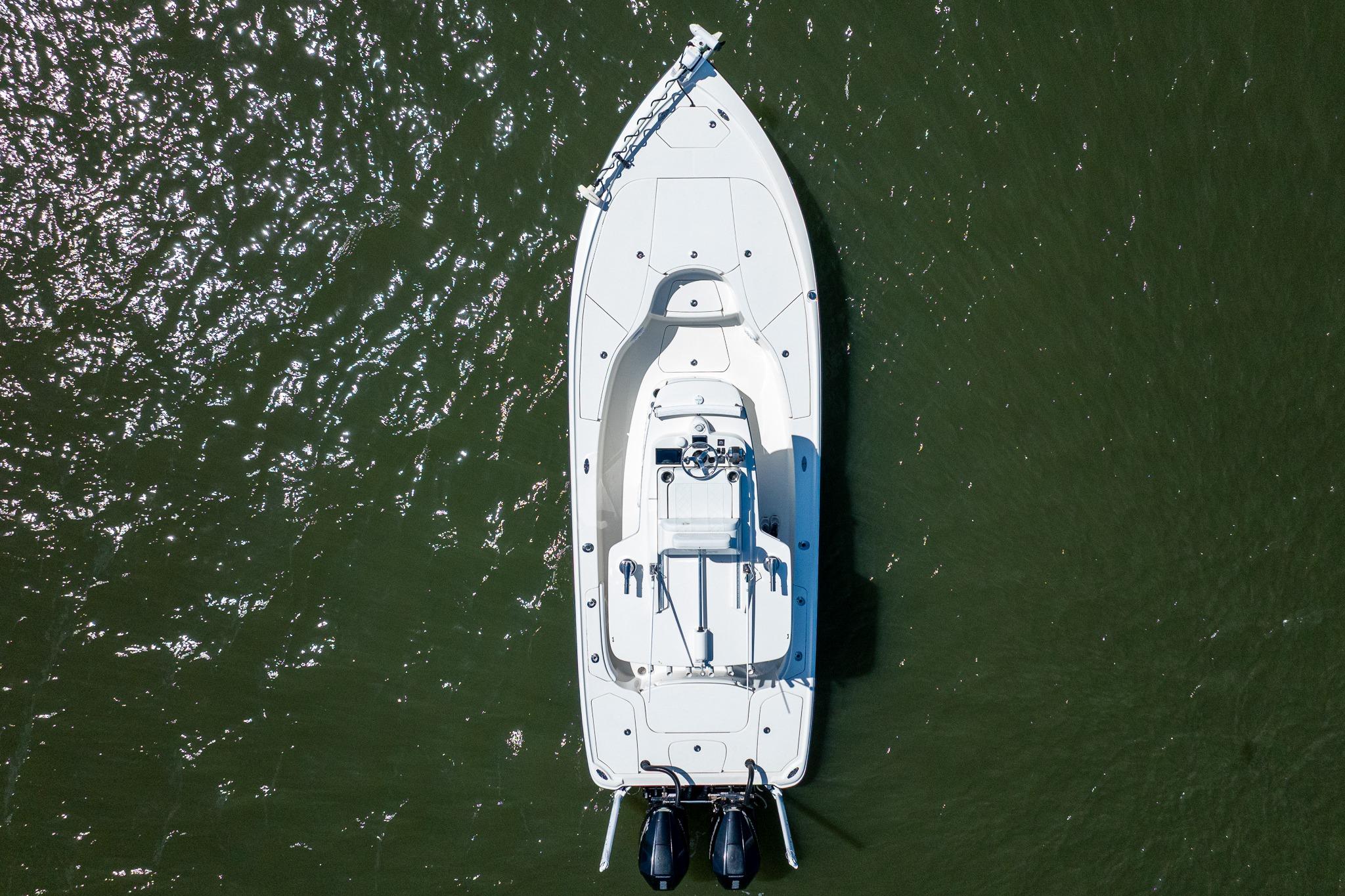 2018 SeaVee 270Z