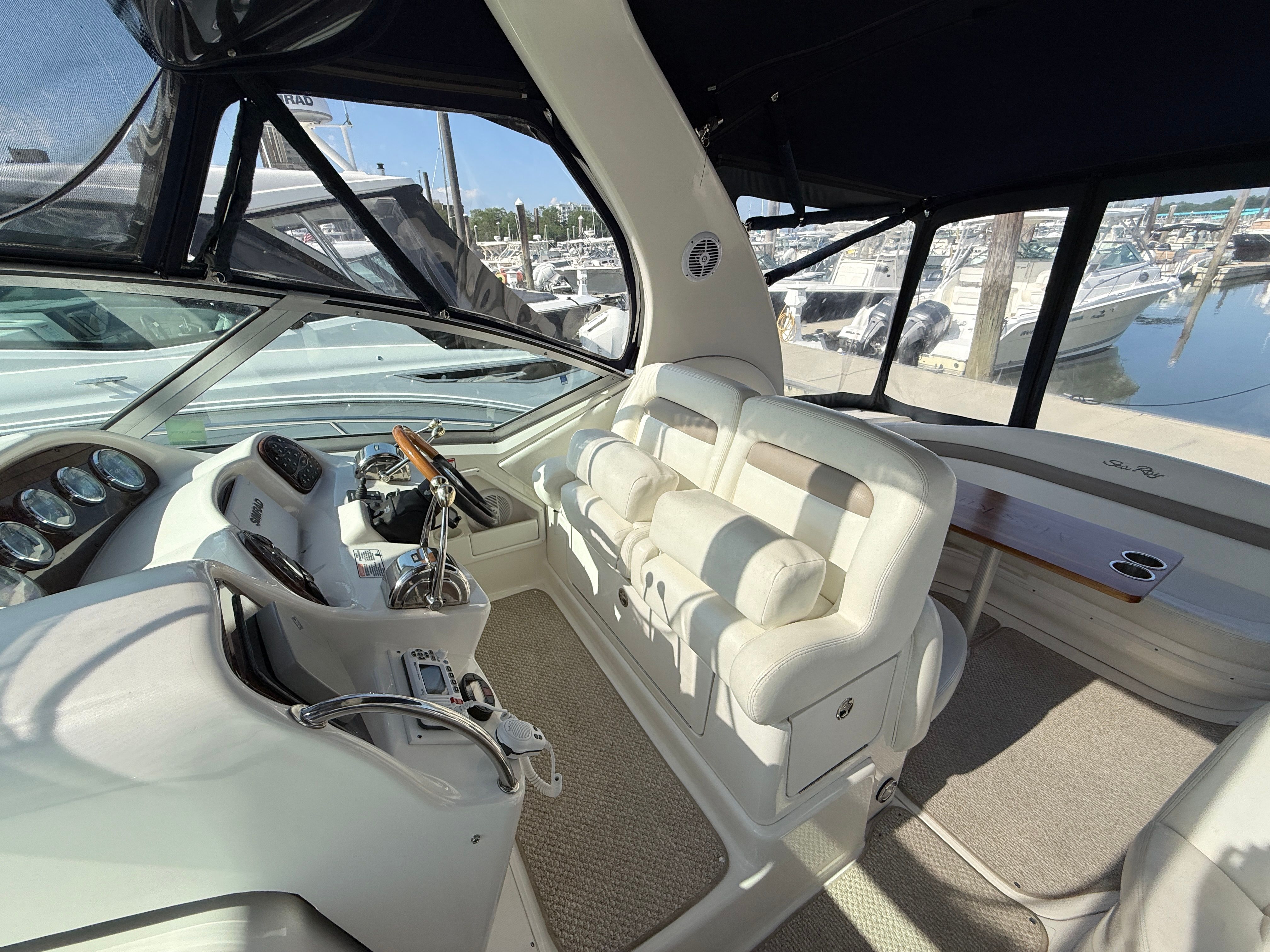 2004 Sea Ray Sundancer 320 - 8