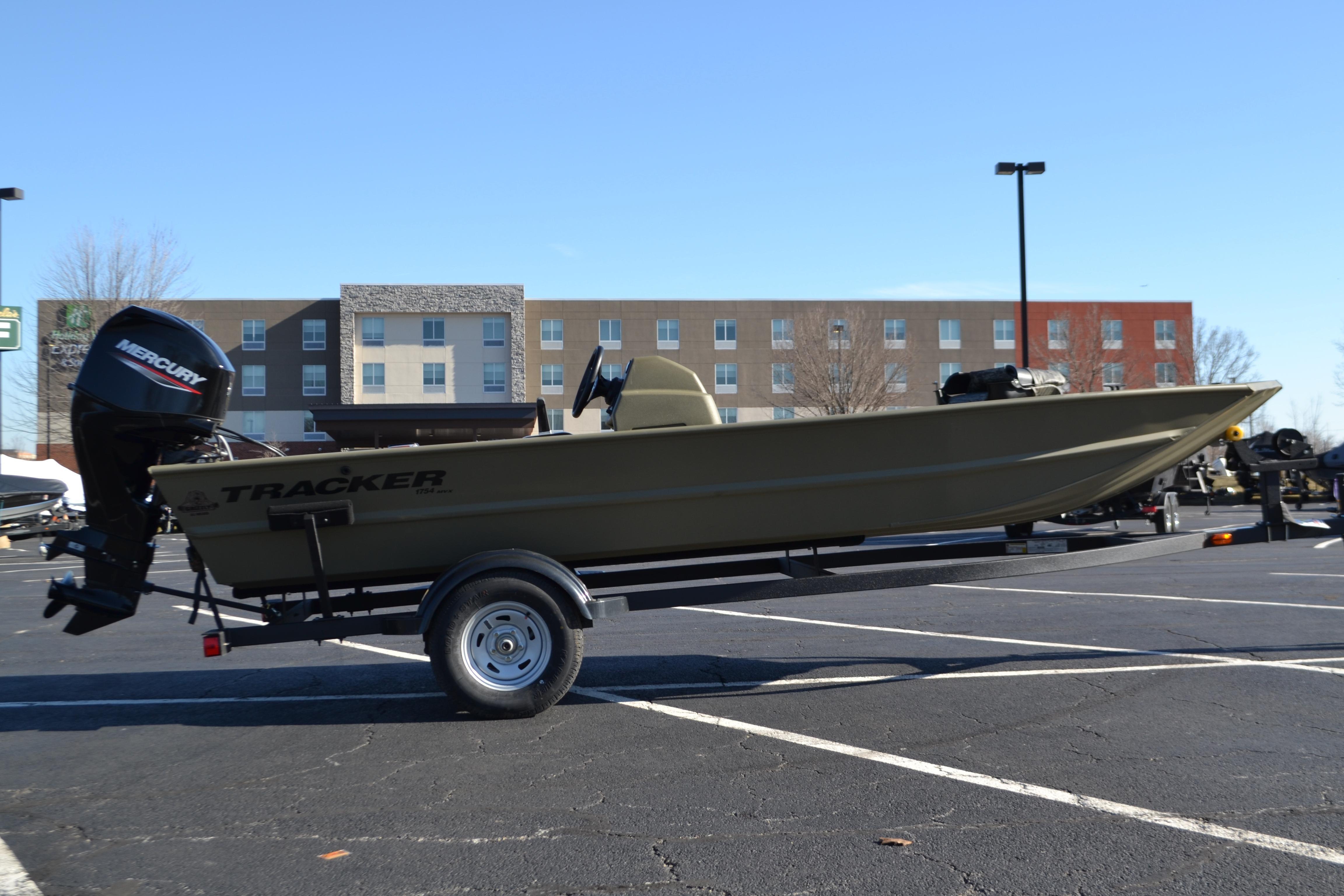 2026 Tracker Grizzly 1754 SC
