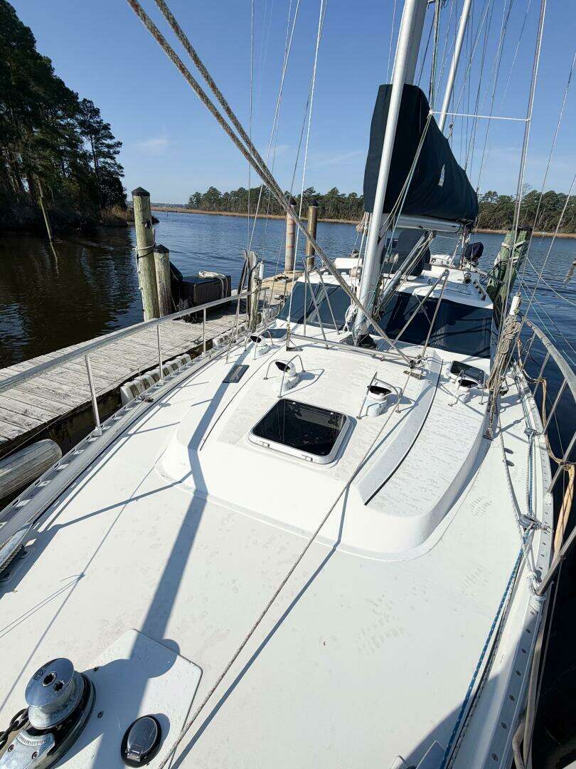 1986 Nauticat 40 Cutter Ketch Pilothouse - Image 14