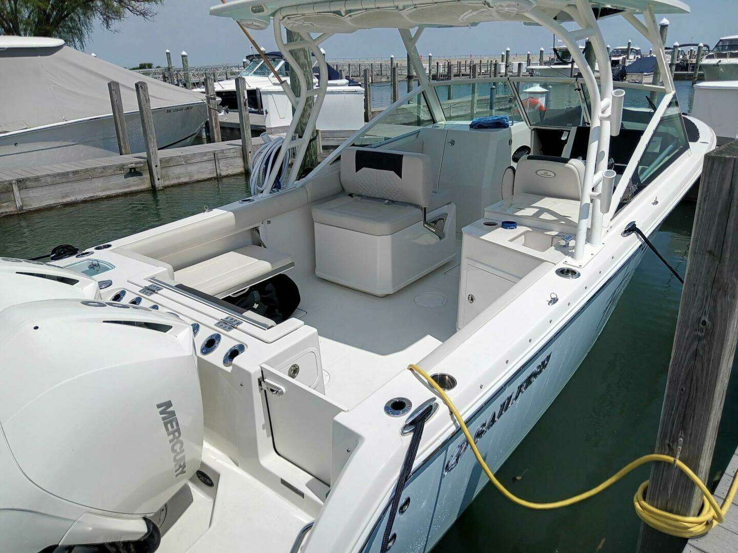 2022 Sailfish 276 Dual Console - Image 11