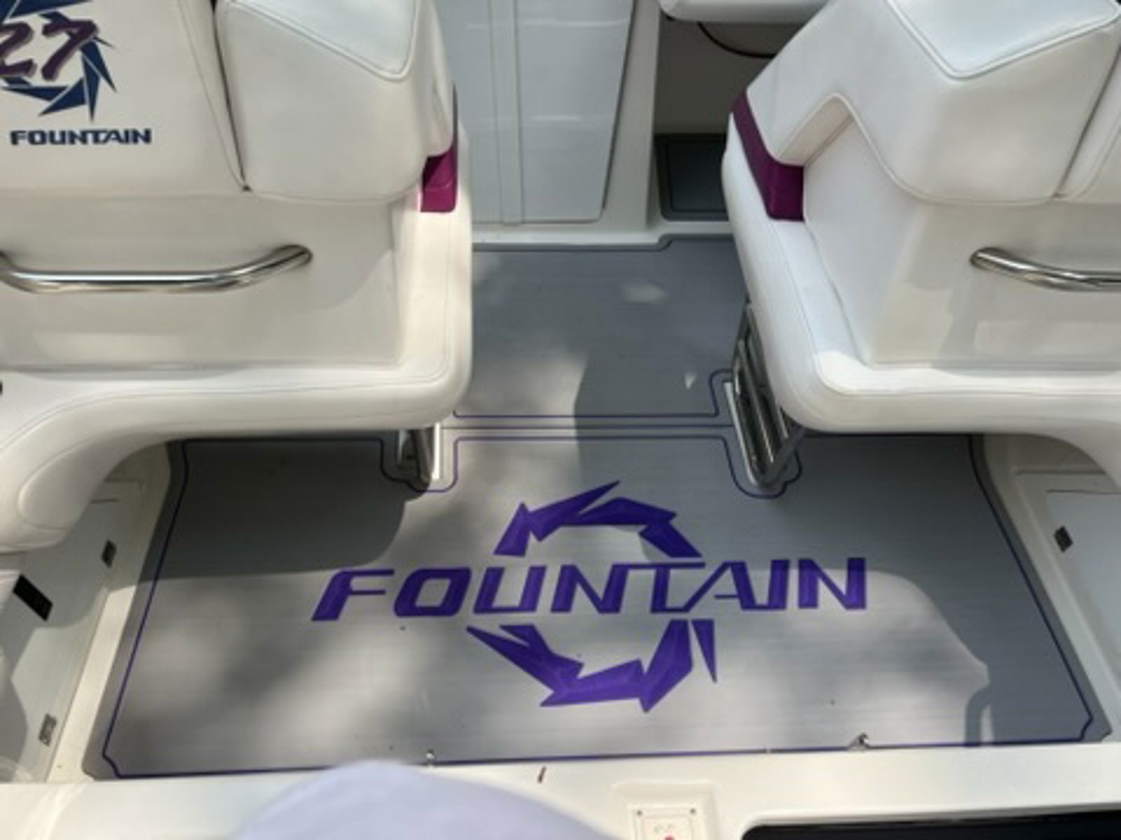 1998 Fountain 27 Fever - 7