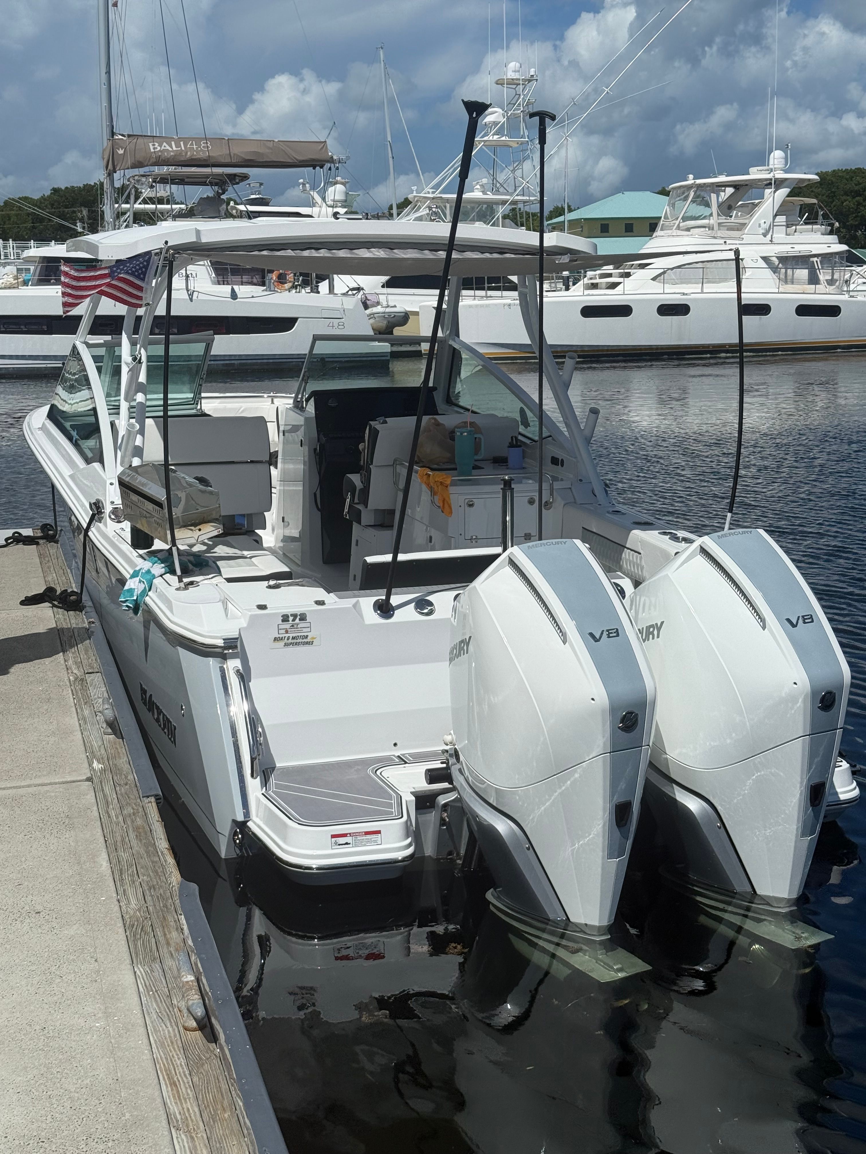2023 Blackfin 272 DC - 2