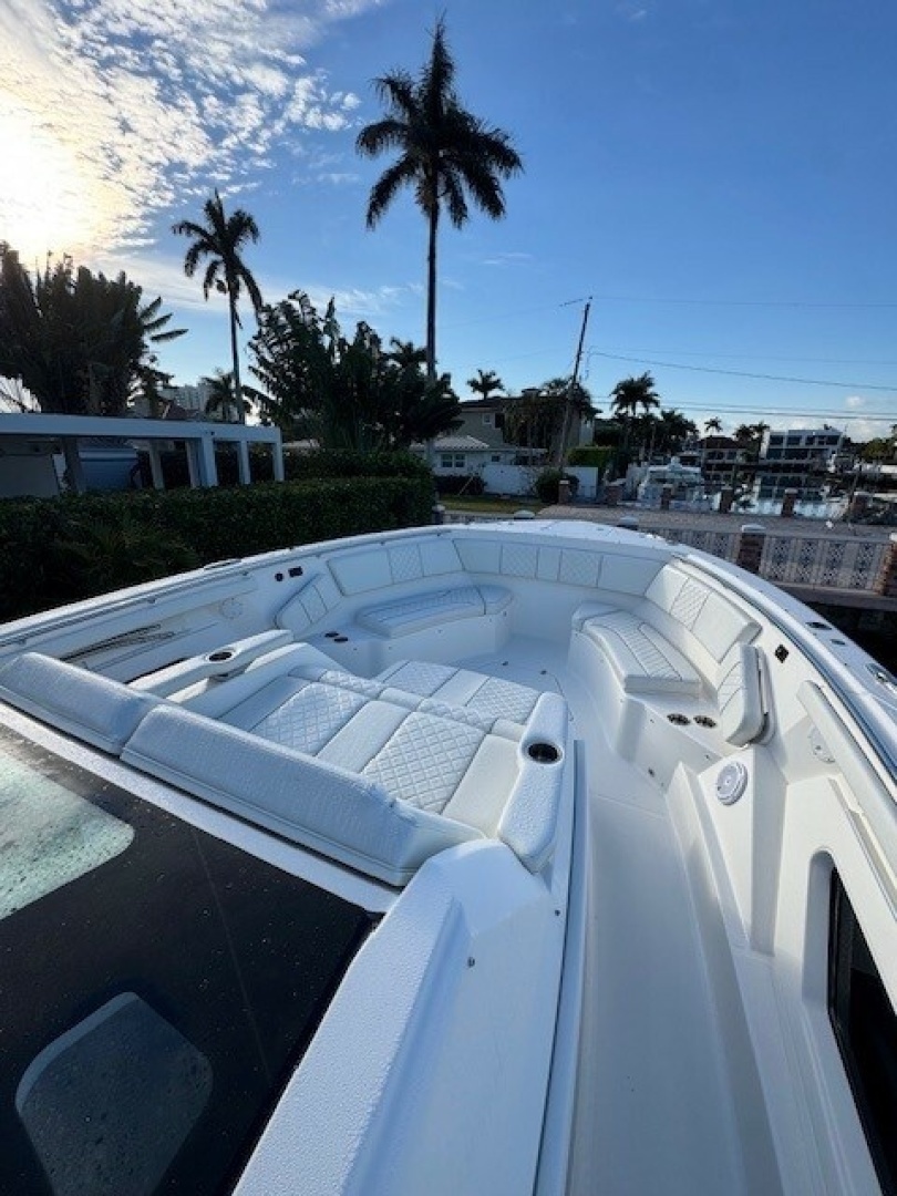 2023 Pursuit S 428 Sport - Image 6