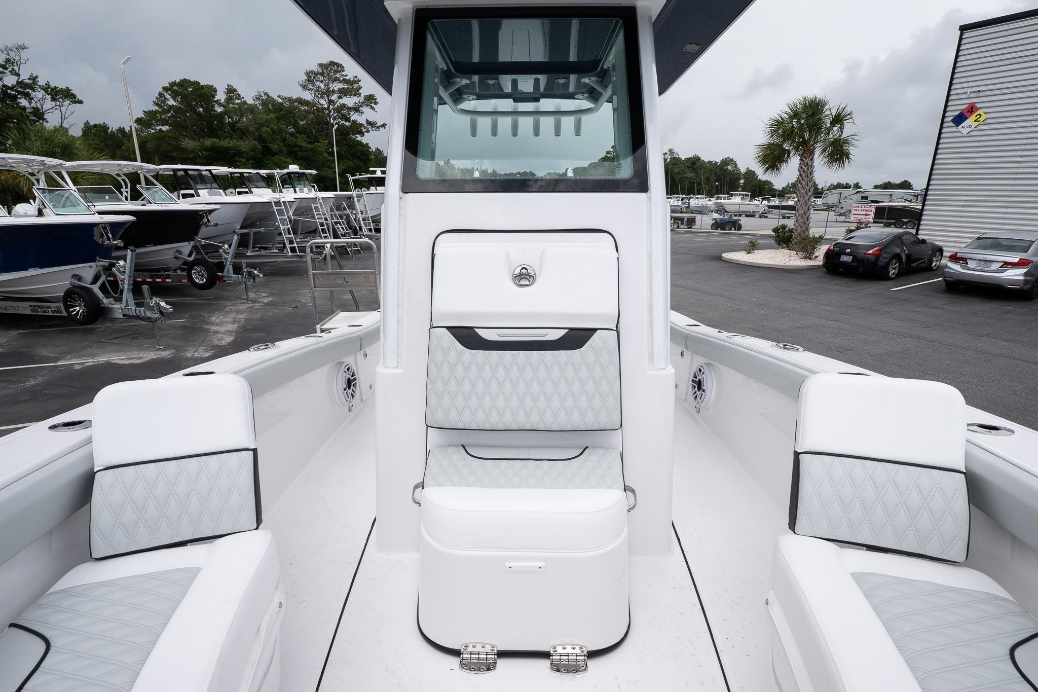 2026 Blackfin 262 HB boat interior with white seating and modern design.