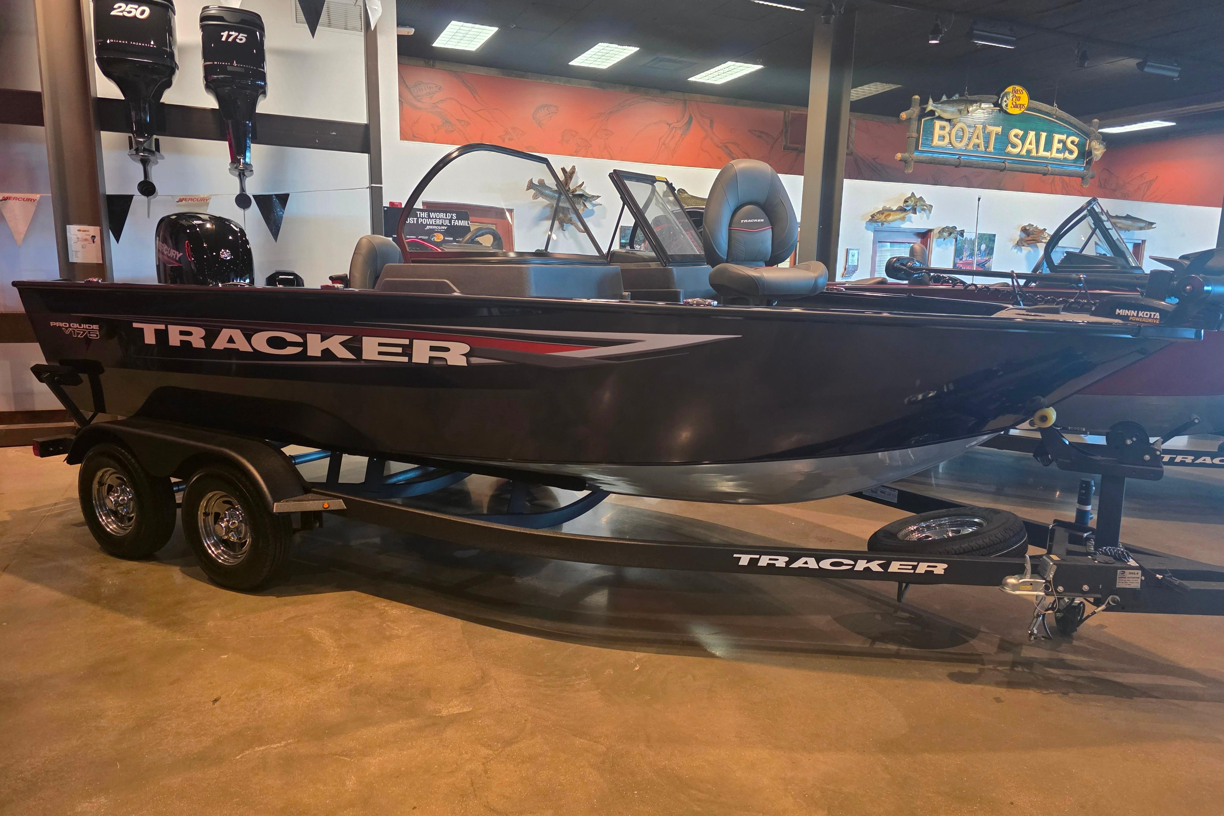 2026 Tracker Pro Guide V-175 Combo