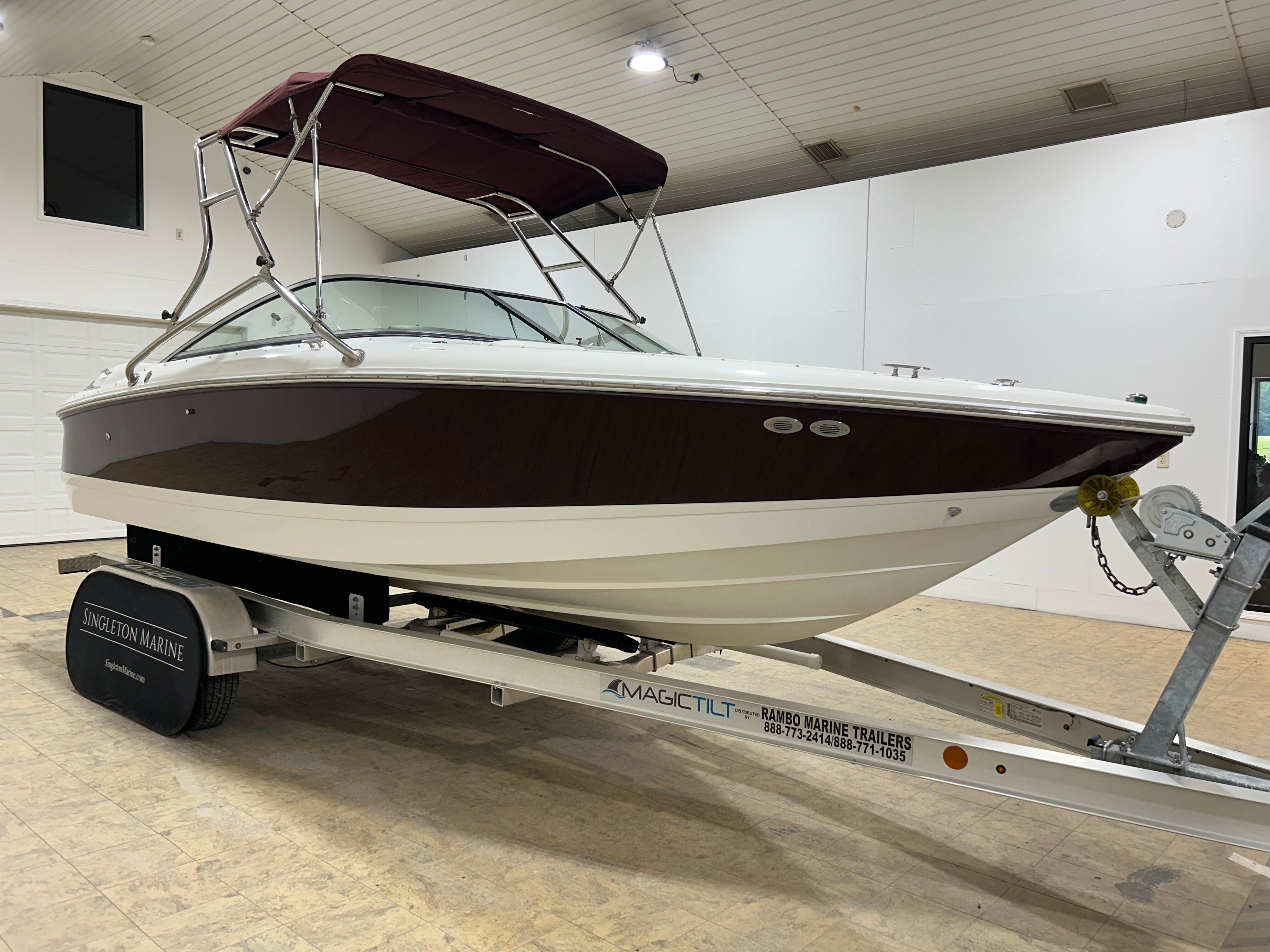 2004 COBALT 220 - Image 4