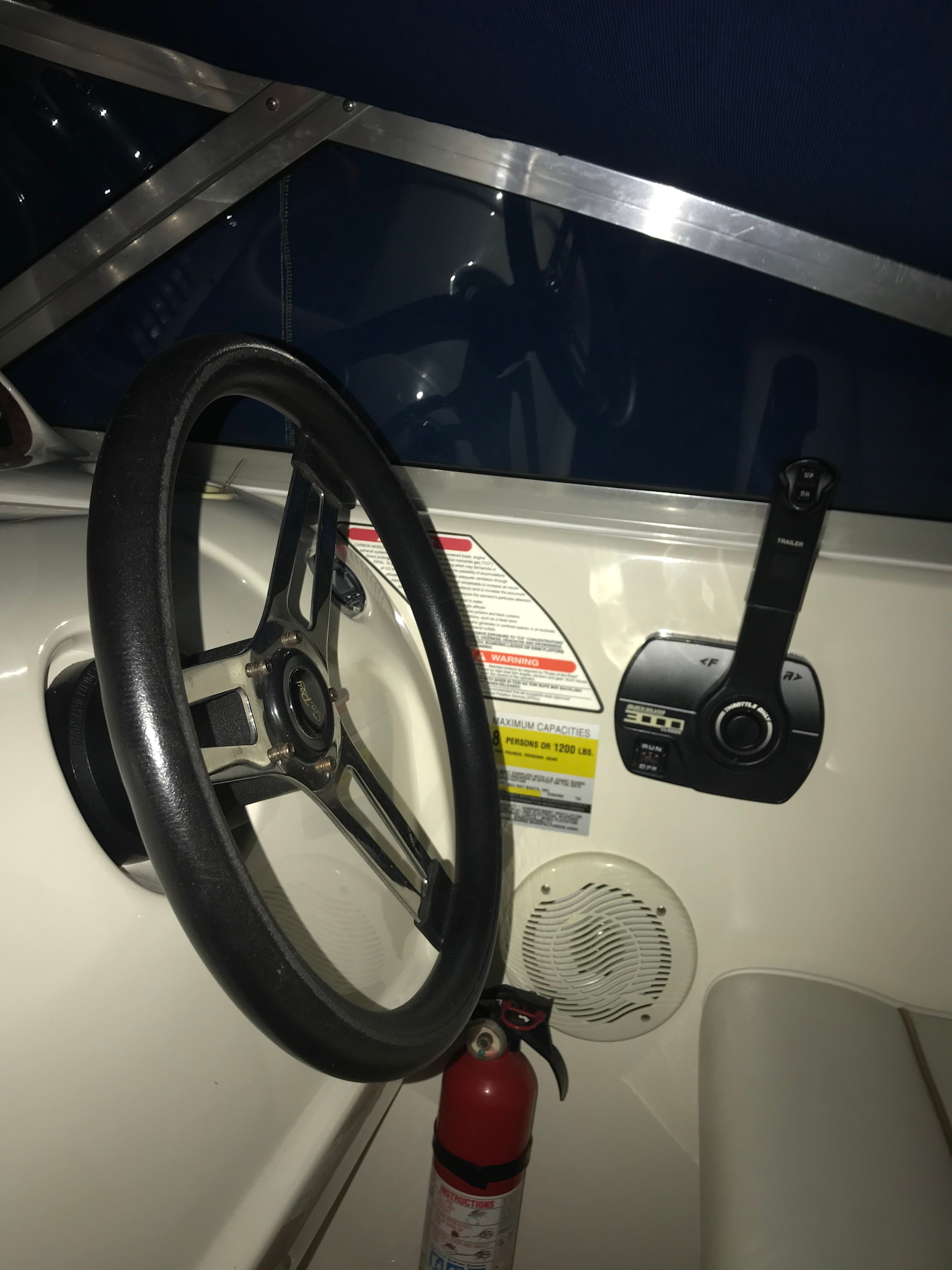 1997 Sea Ray 240 Sundancer - 4