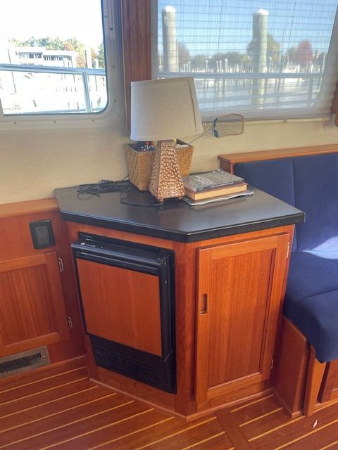 2006 Nordic Tug 42 - 14