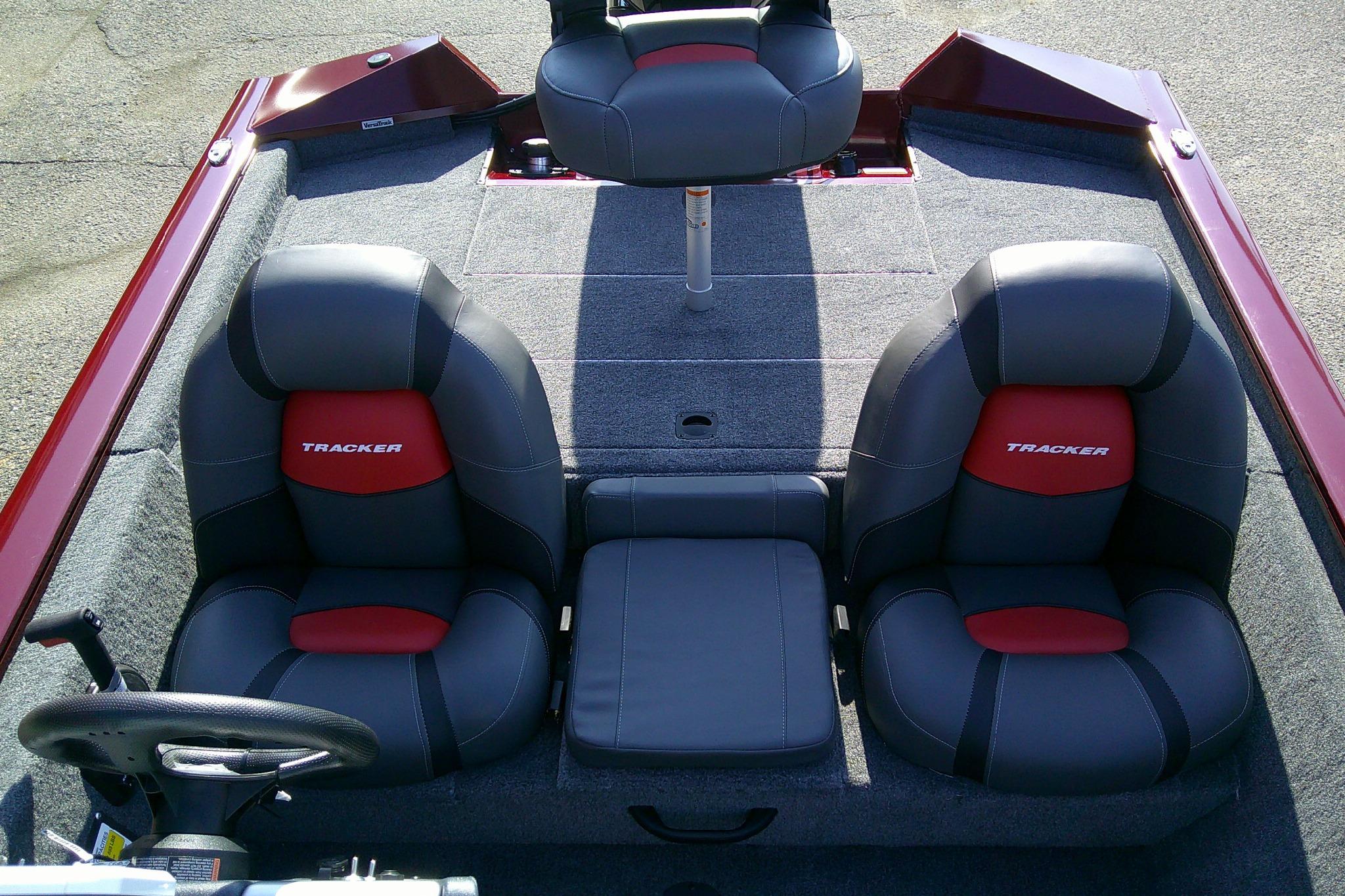 2025 Tracker Pro Team 175 boat interior with gray and red seating.