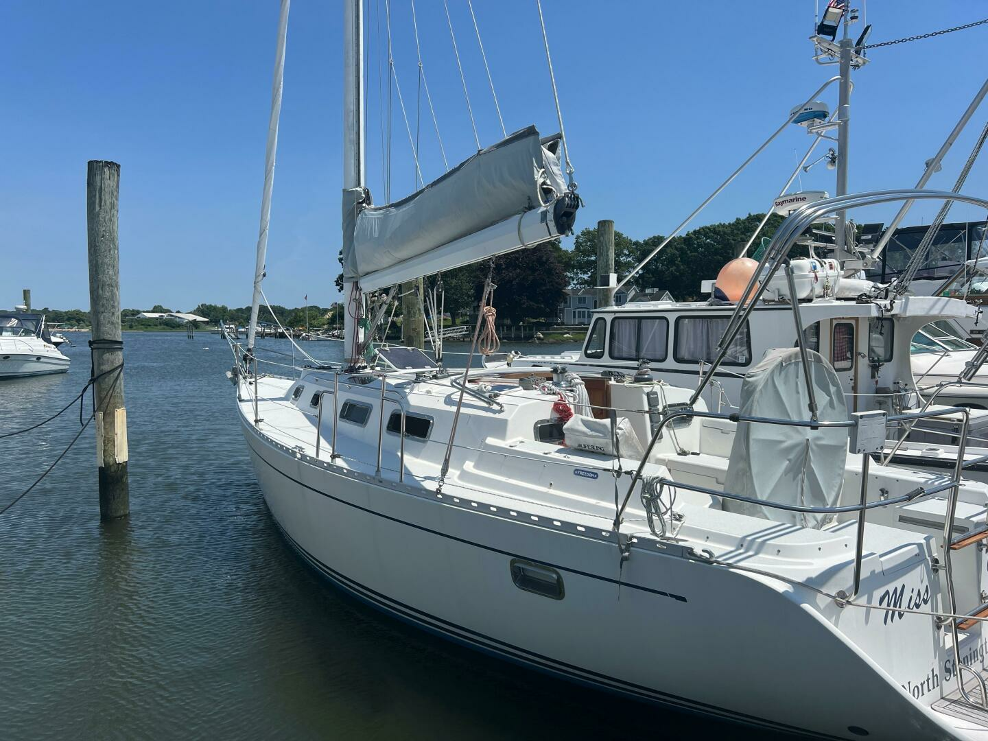 1993 Freedom 35 - Image 4