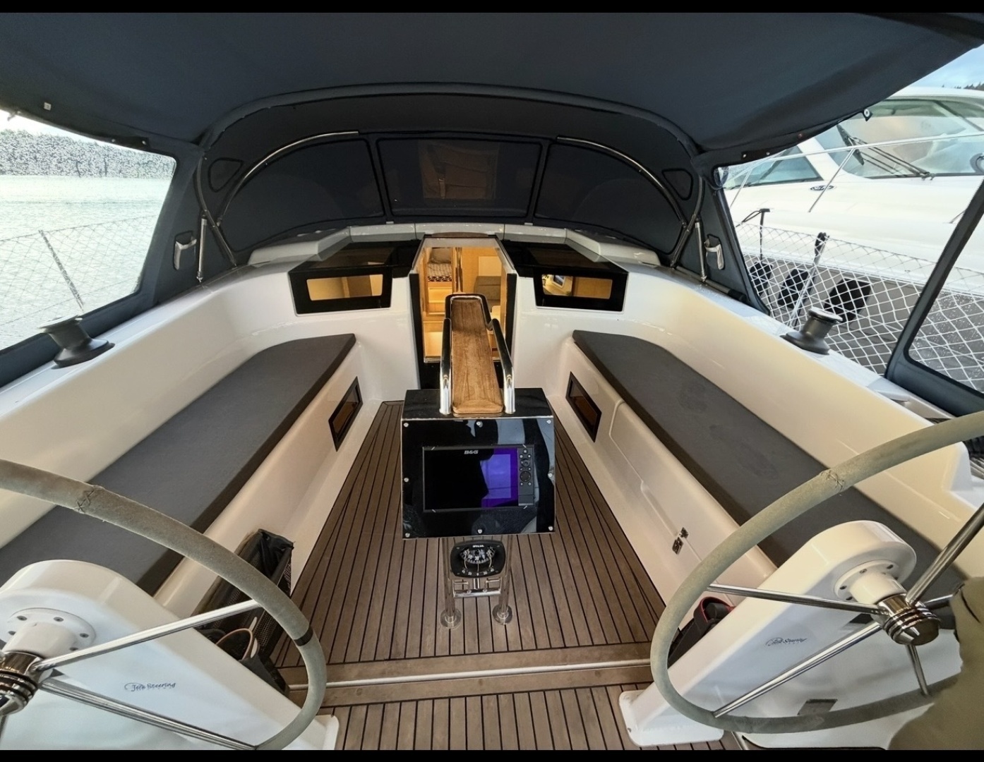 2022 Hanse 418 - Image 11