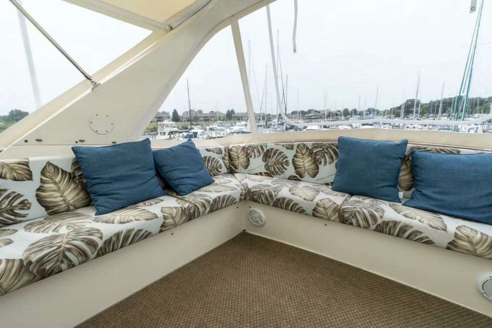 1986 Bertram 58 Flybridge Motor Yacht - Image 6