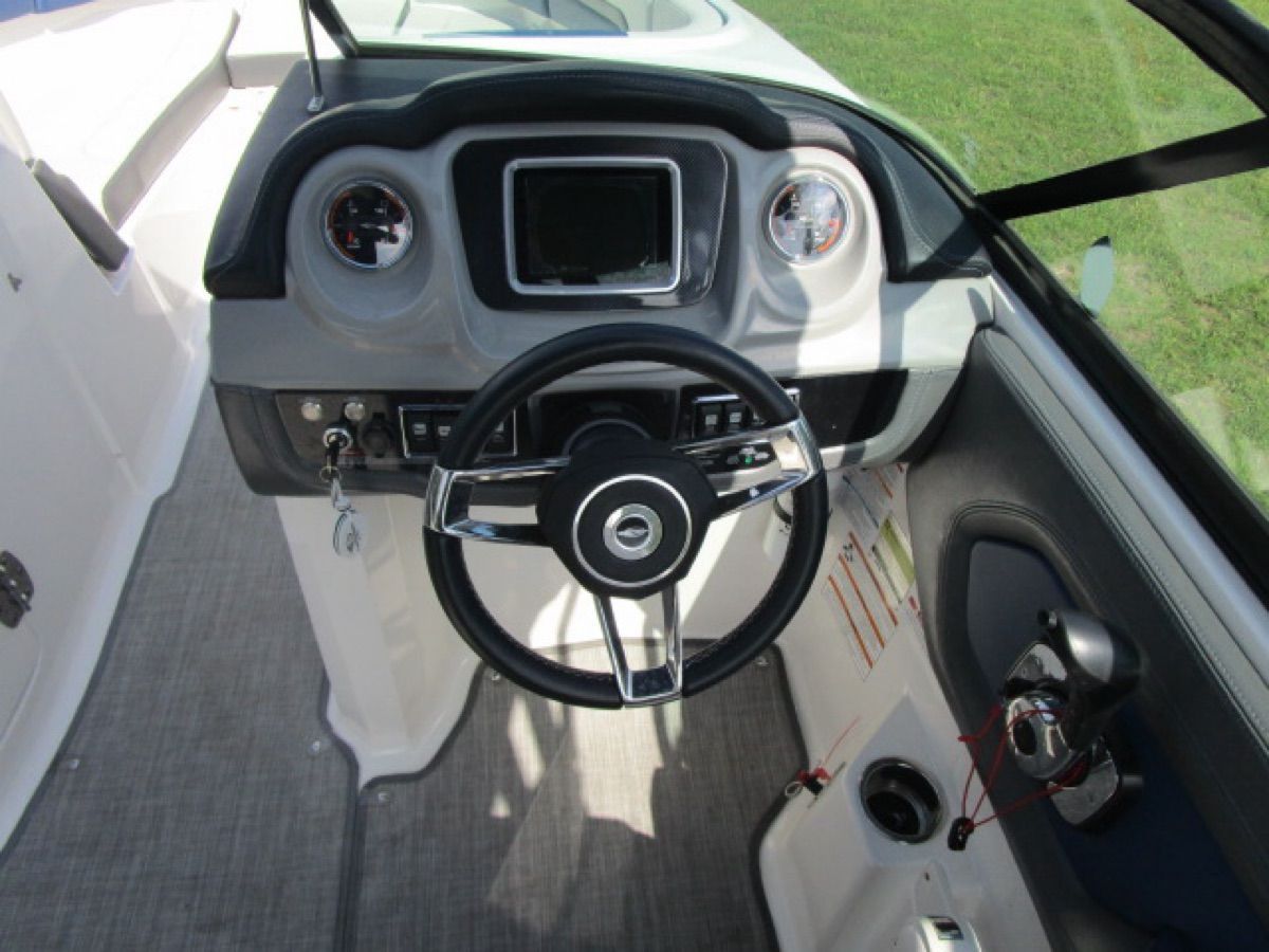 2016 Chaparral Vortex 243 VRX - 8