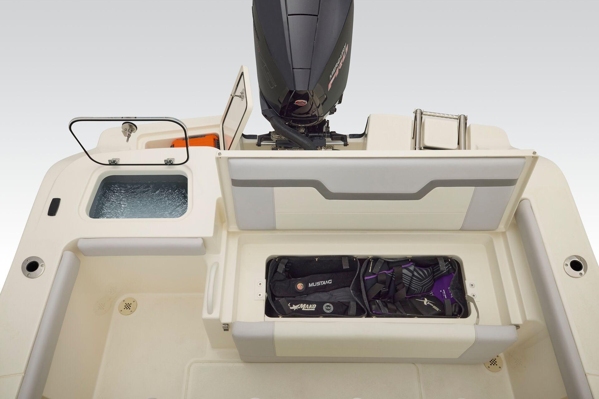 2026 Mako 226 Center Console - 28
