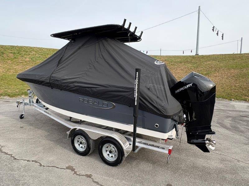 2025 Robalo R202 Explorer - 97