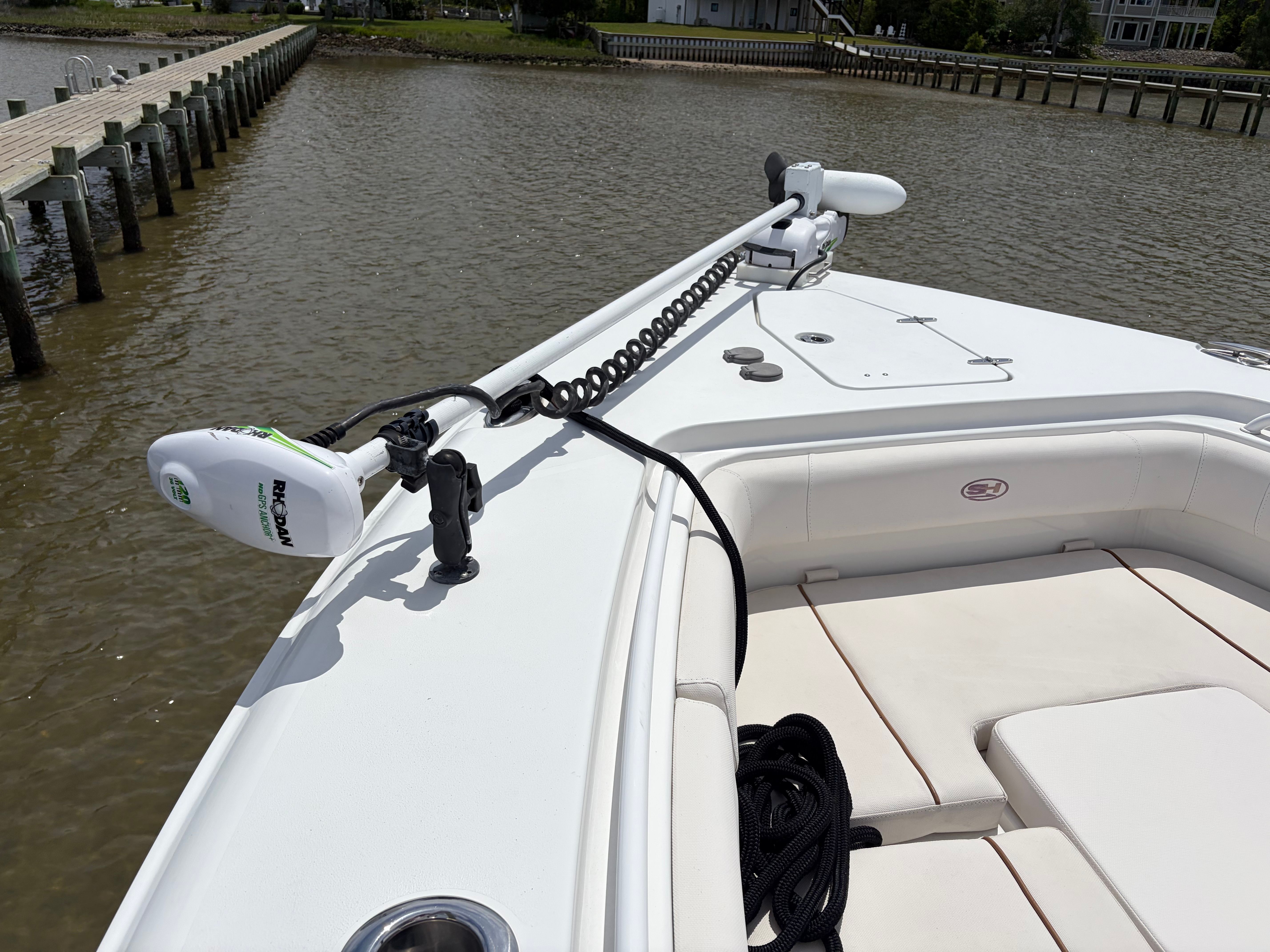 2021 Sea Hunt Gamefish 27 Forward Seating - 8
