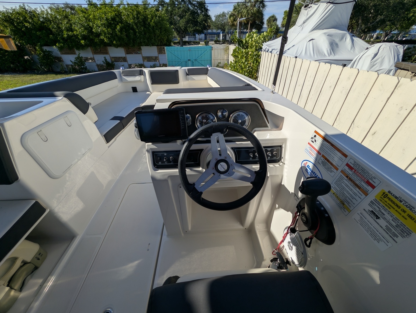 2022 Bayliner DX2000 - Image 6