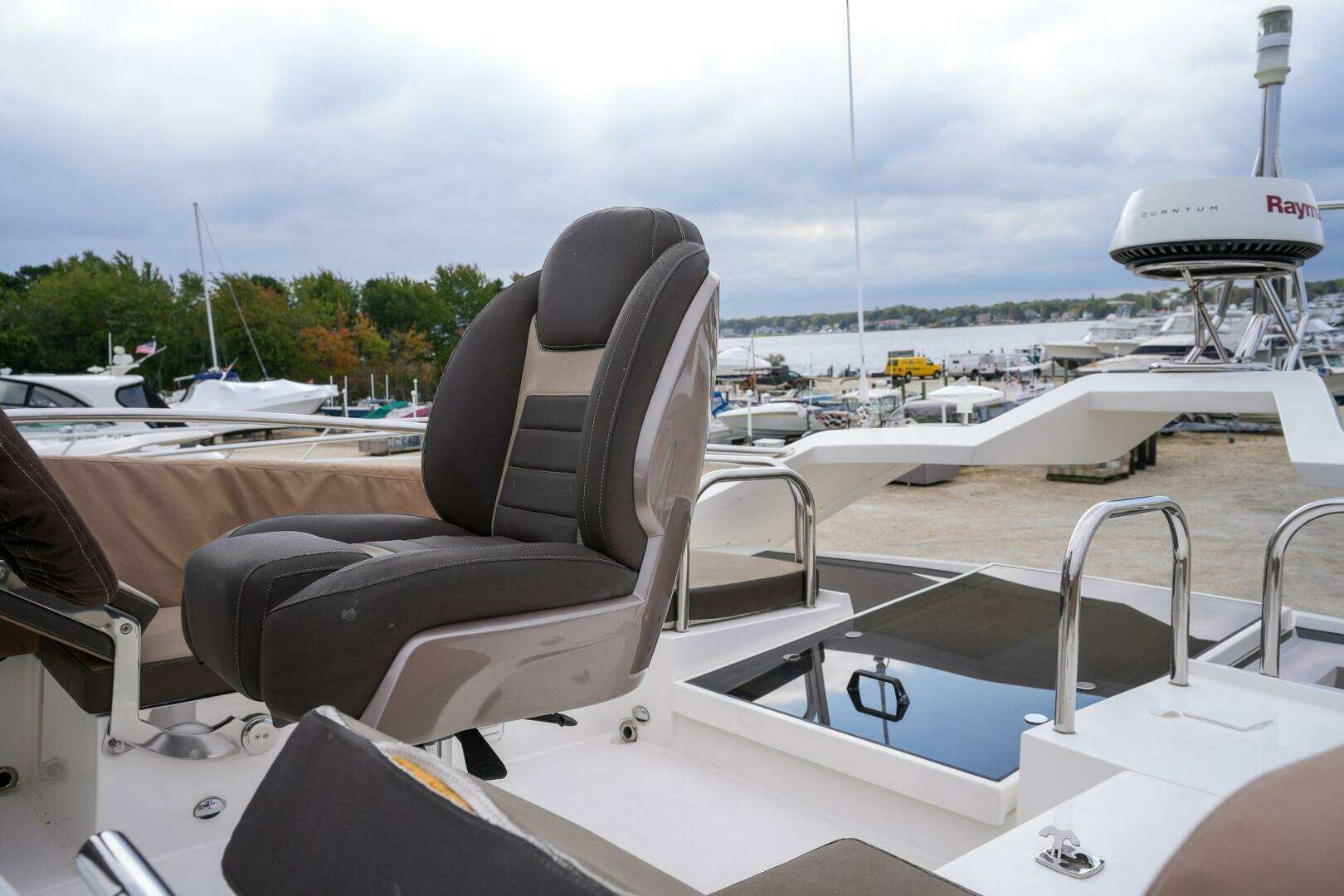2017 Galeon 43 SKY - Image 29