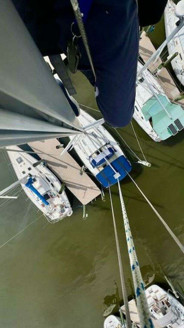 1999 Beneteau — - Image 42