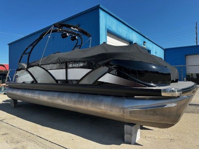 2023 Godfrey Marine Aqua Patio 250 Express - 13