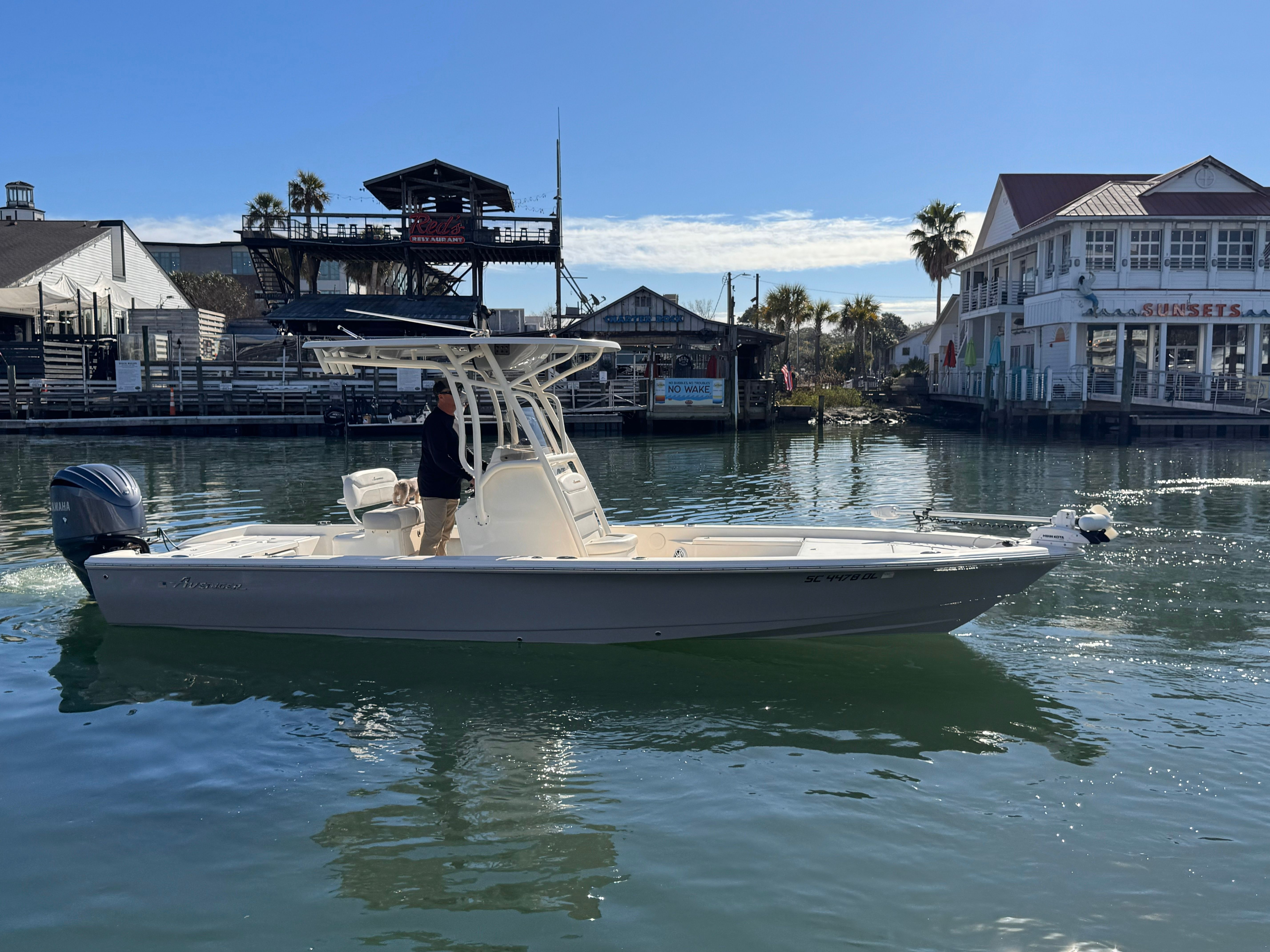 2018 Avenger AV26 - 44