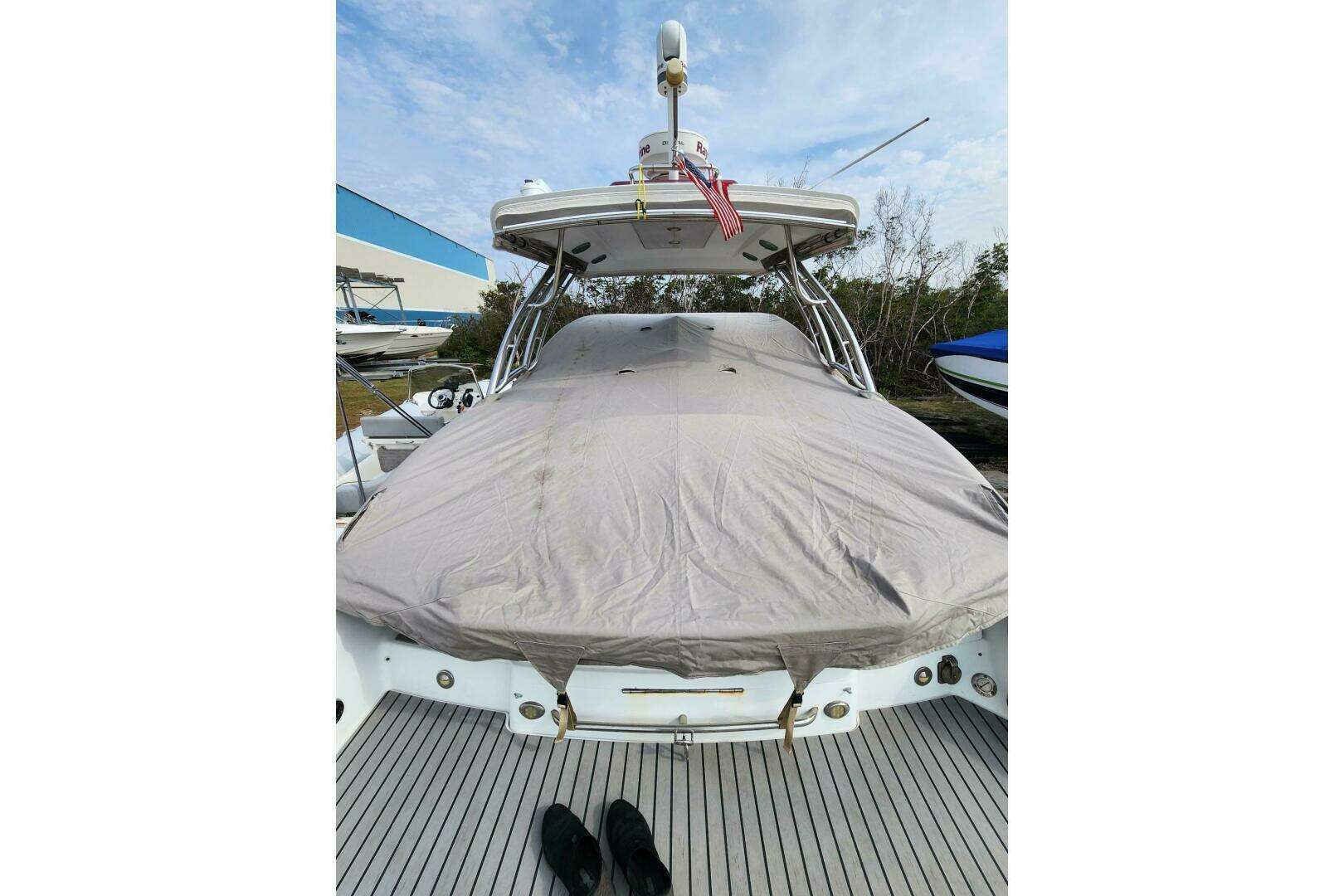 2015 Formula 350 Crossover Bowrider - Image 65