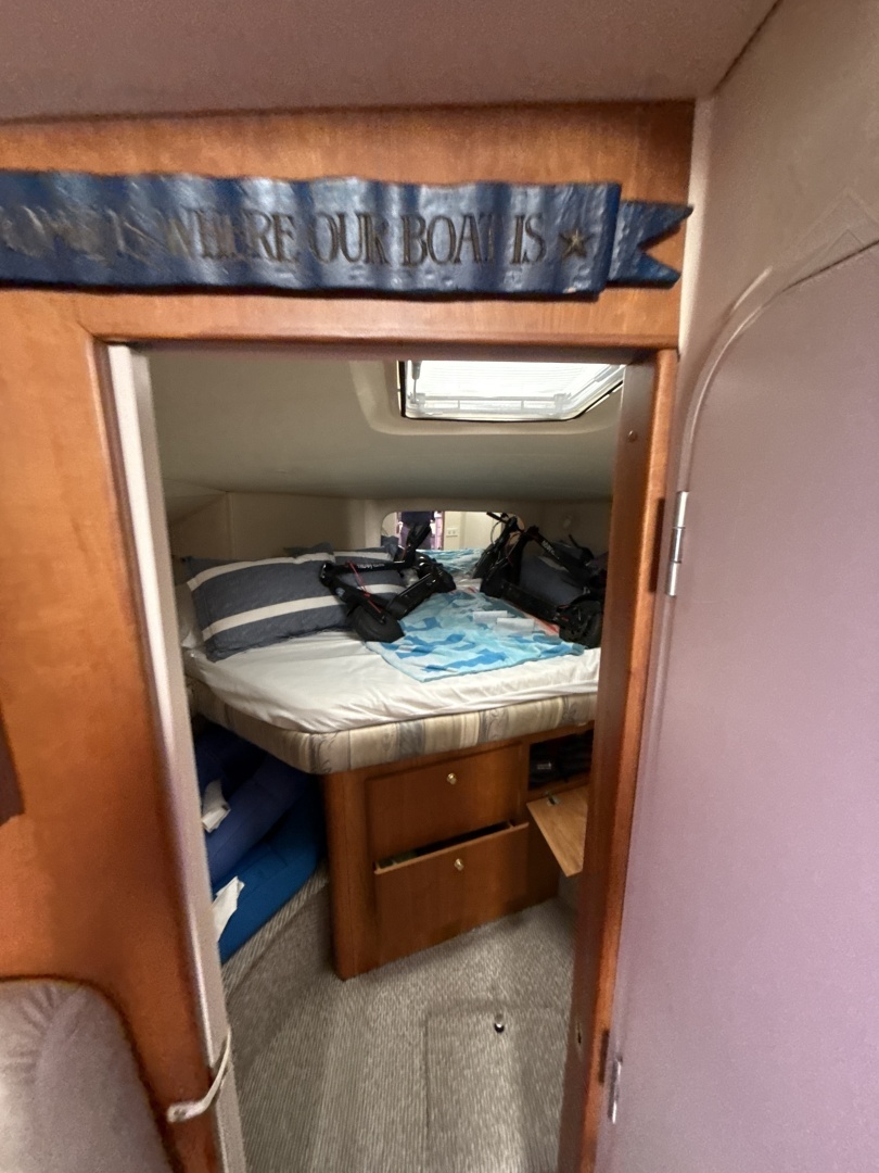 1999 Silverton 422 - Image 125