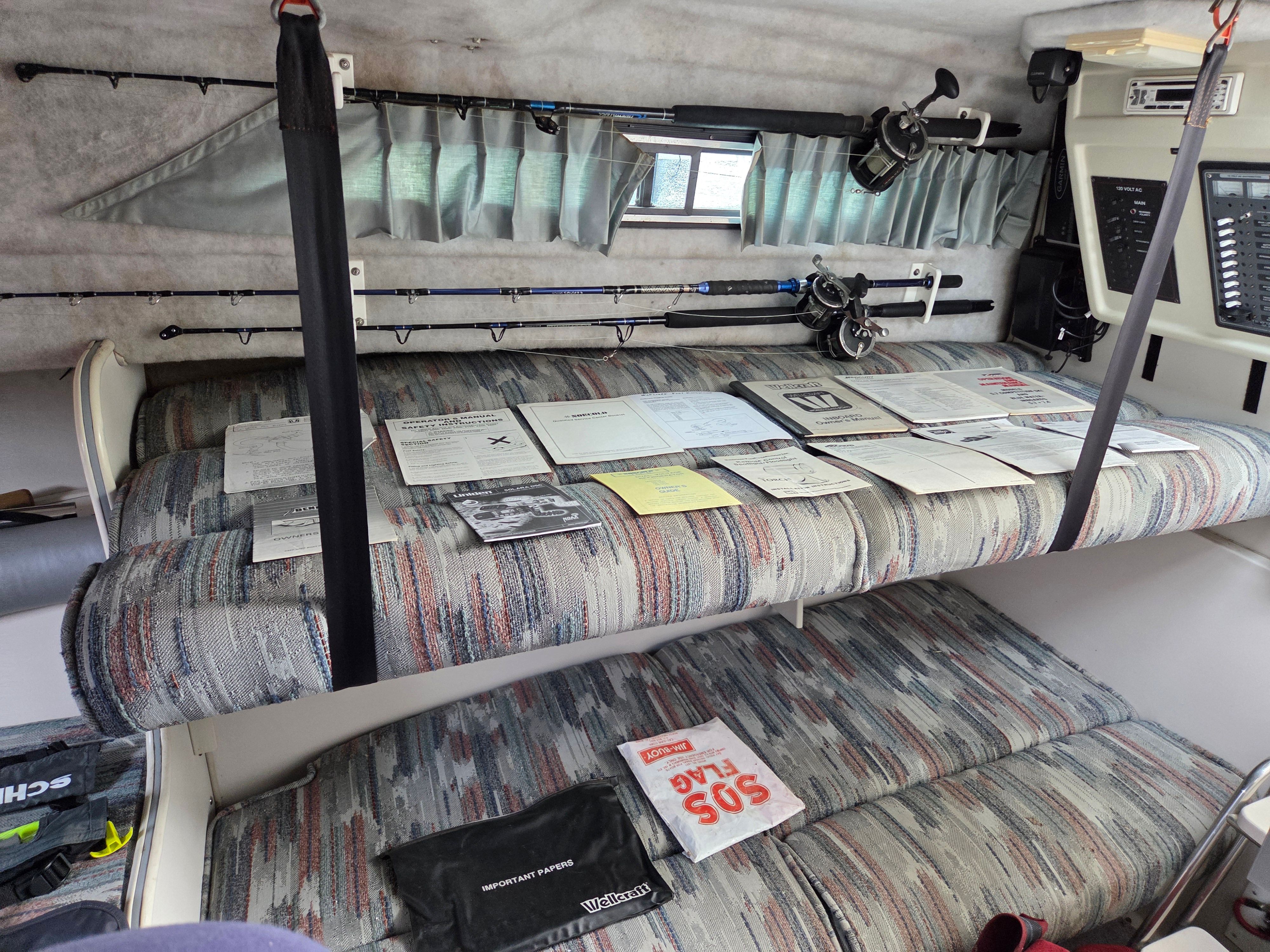 1990 Wellcraft 2800 Coastal - 18