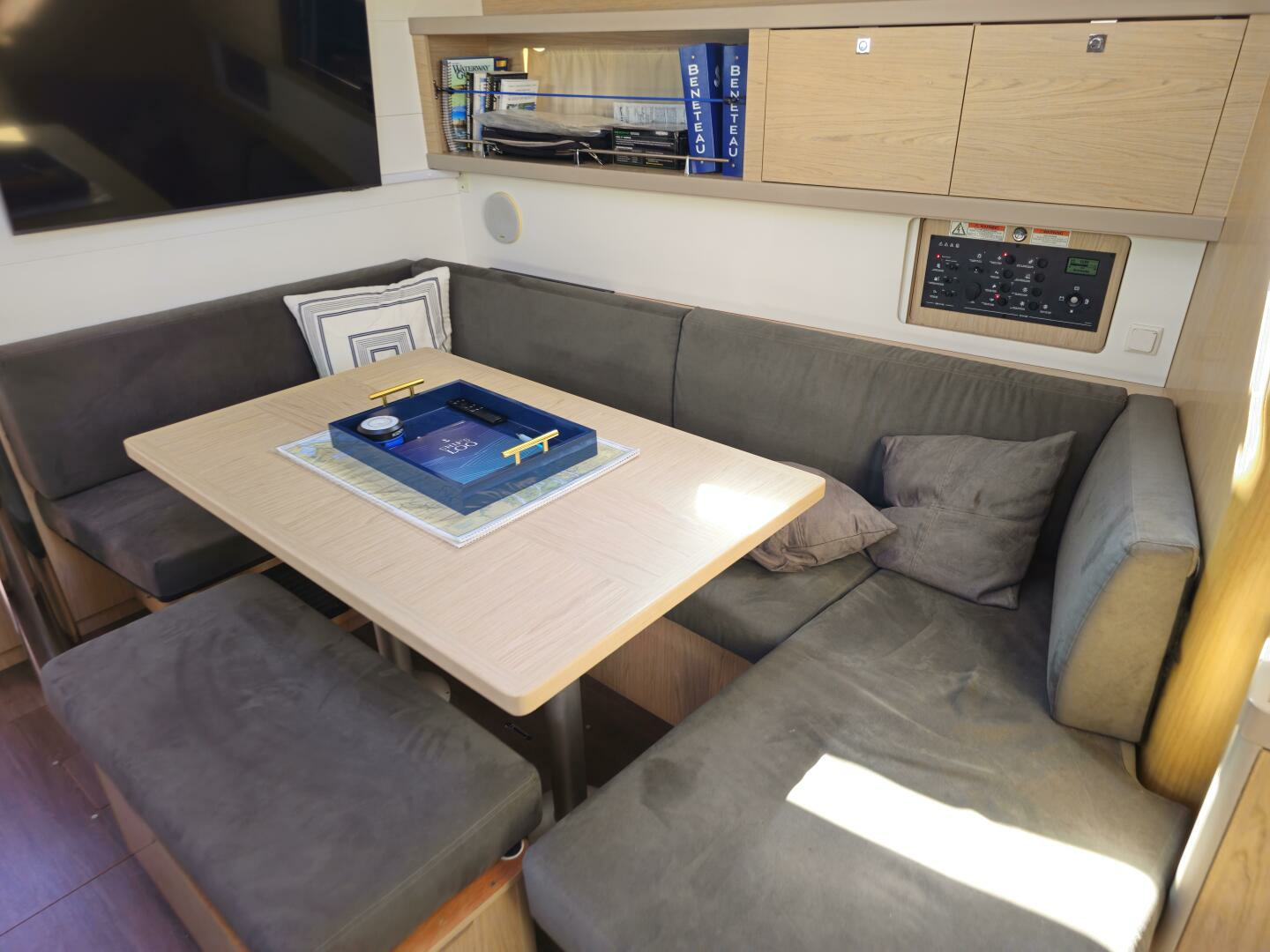 2017 Beneteau Oceanis 45 - Image 5