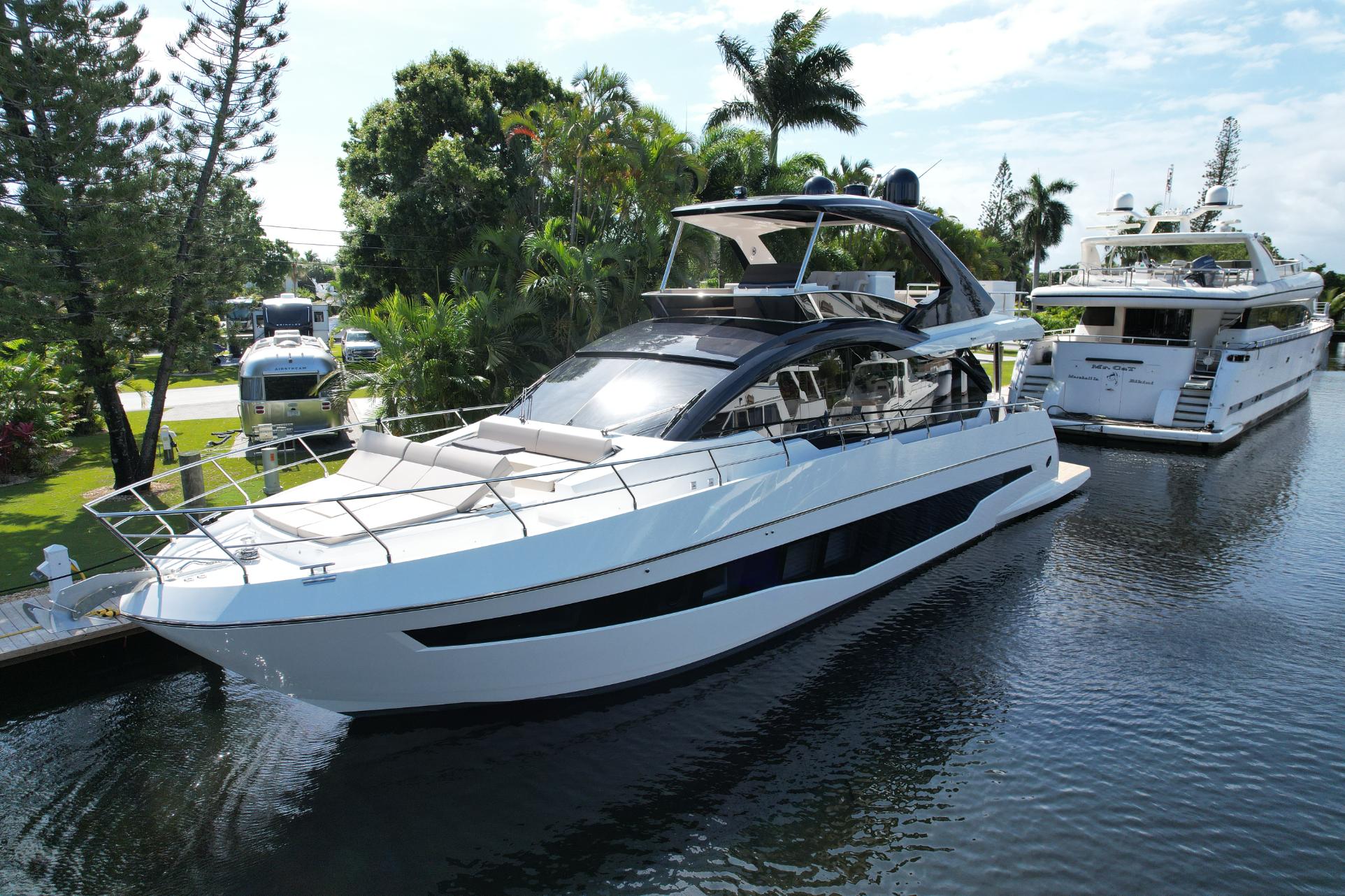 2024 Astondoa Flybridge