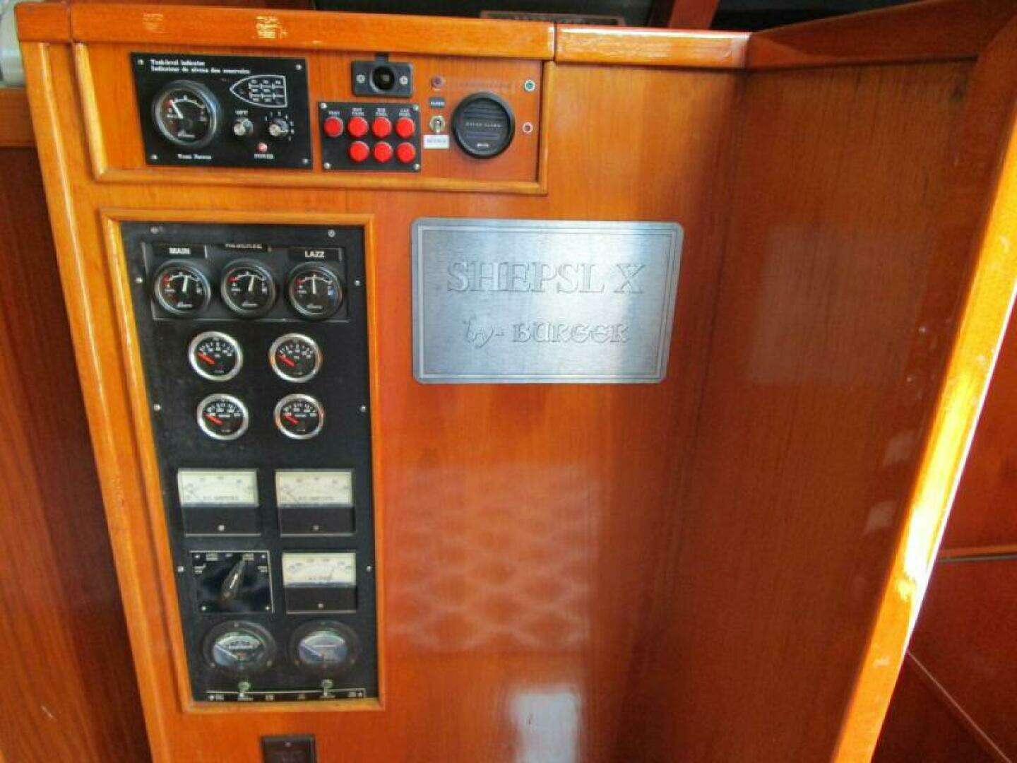 1986 Burger Flush Deck with Flybridge - Image 5