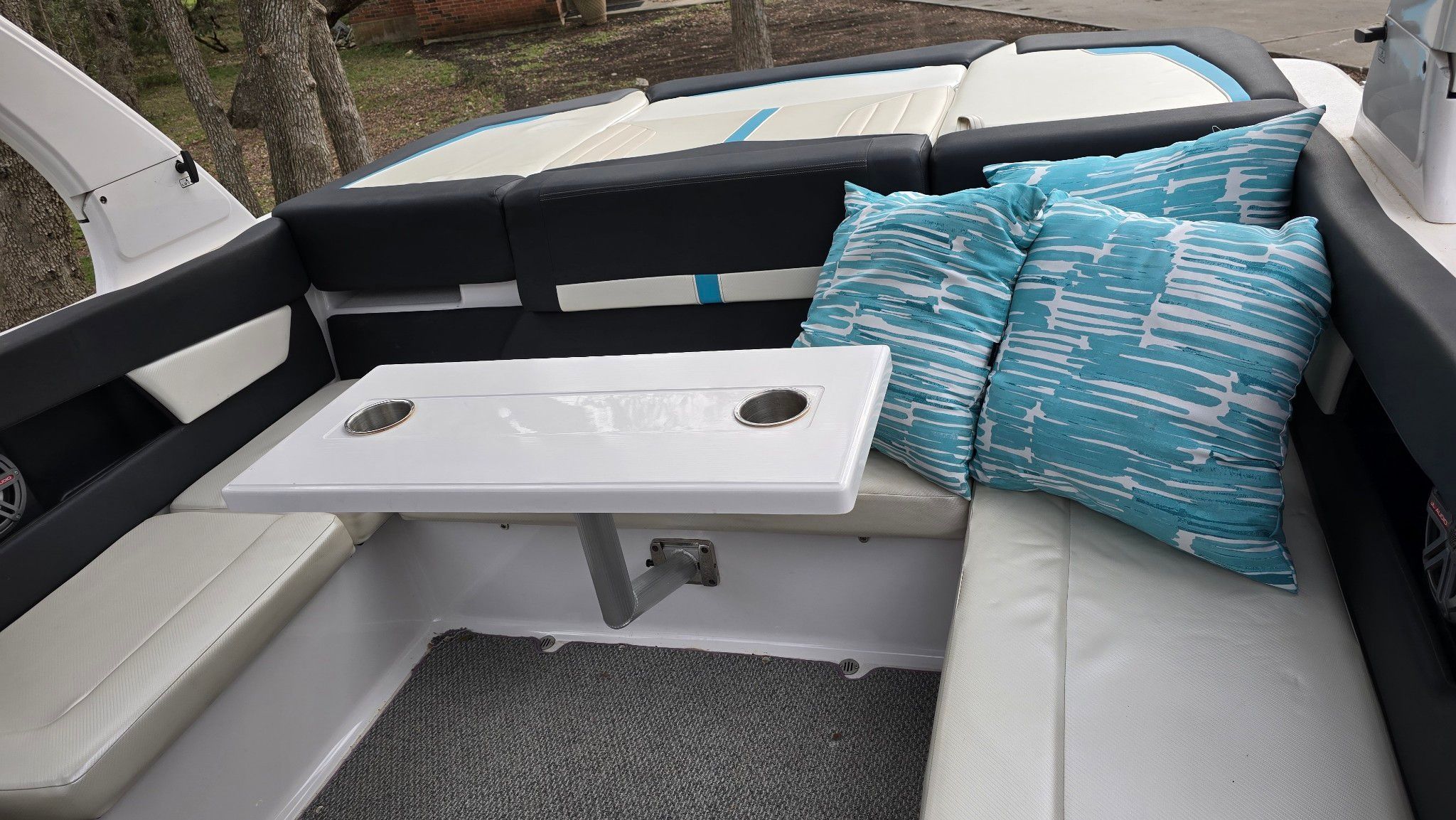 2015 Four Winns H230RS - 36