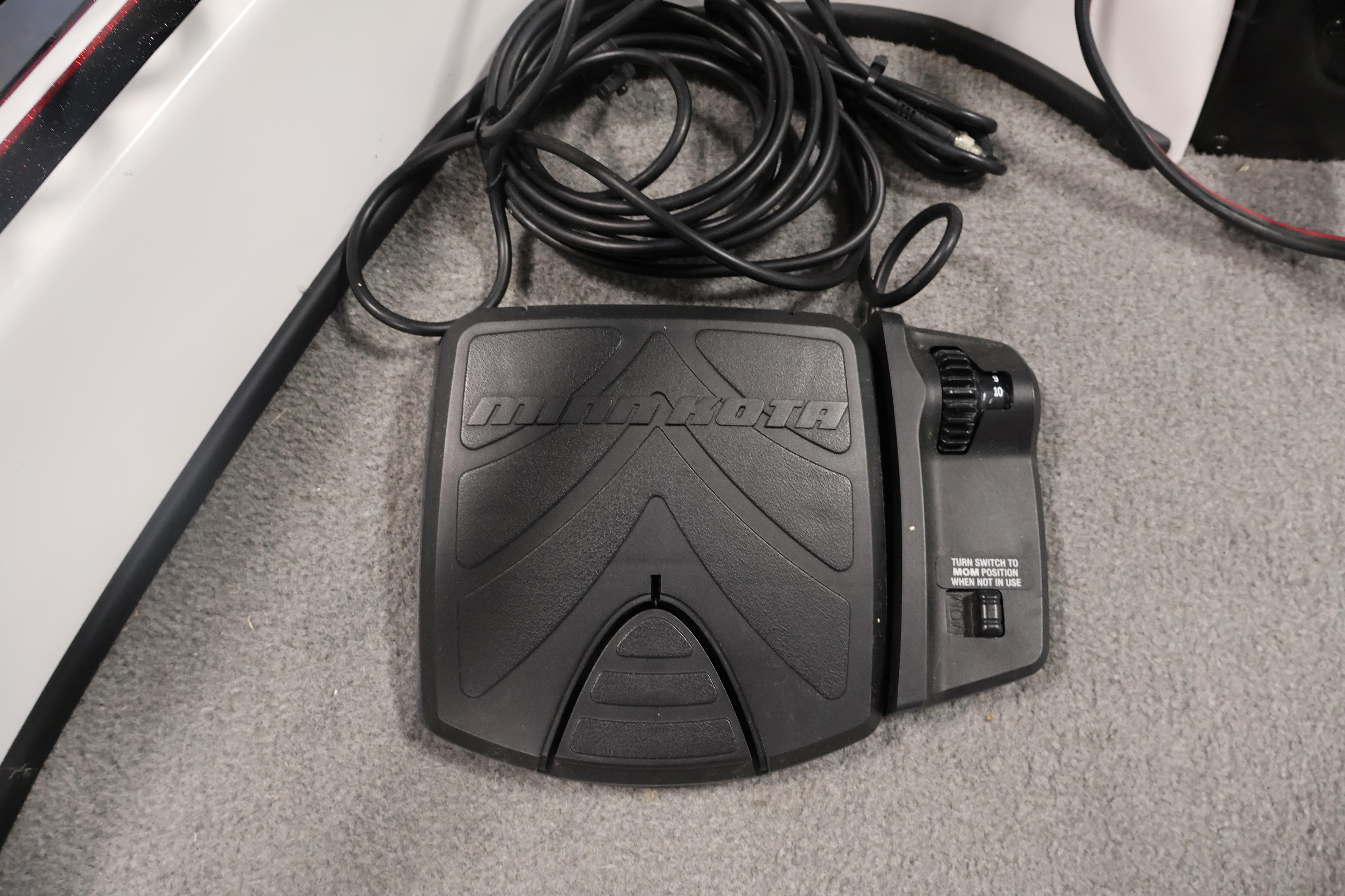 Foot pedal control for Minn Kota trolling motor on 2019 Nitro Z19 Sport boat.