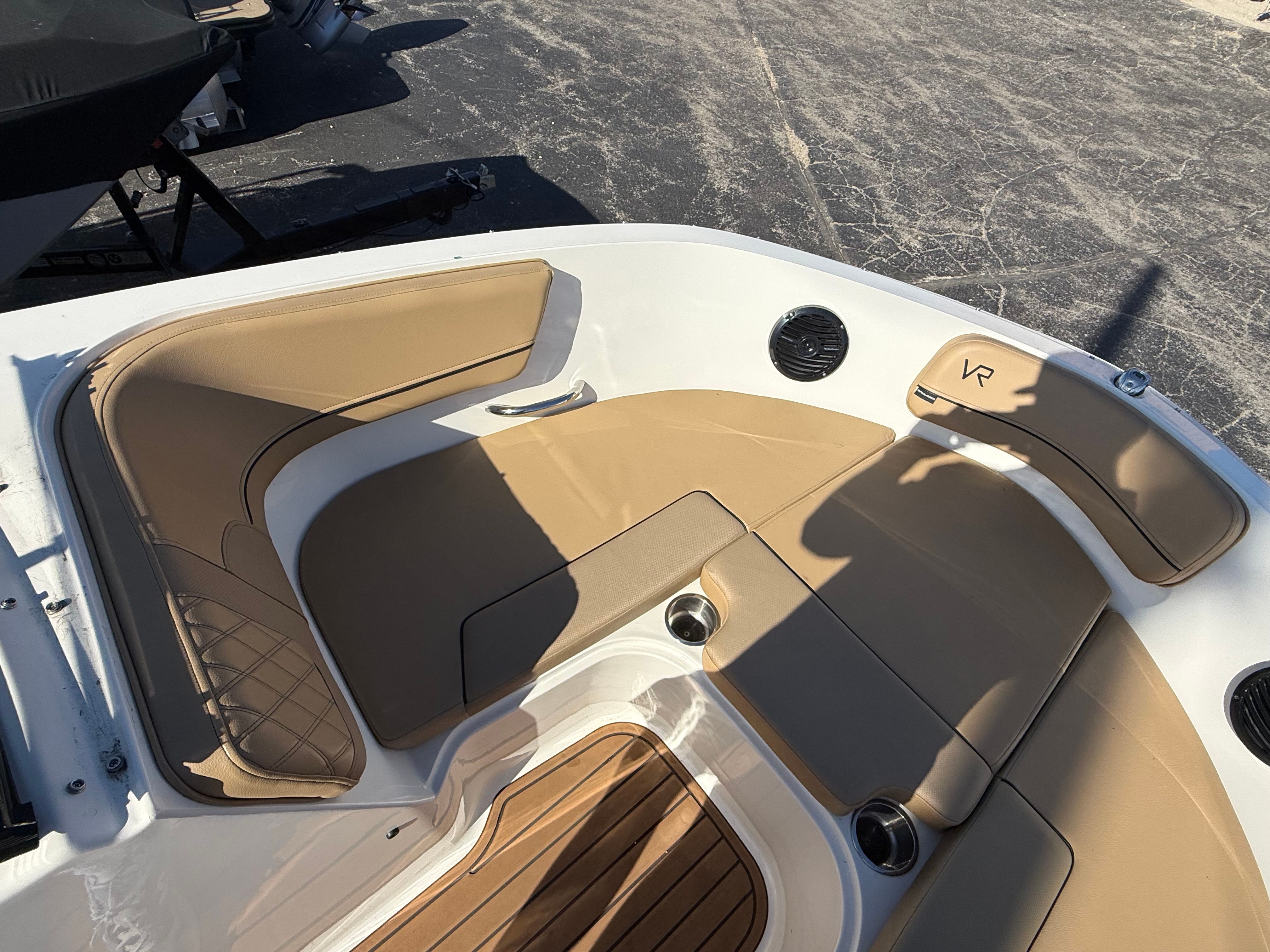 2023 Bayliner VR6 Bowrider - 15