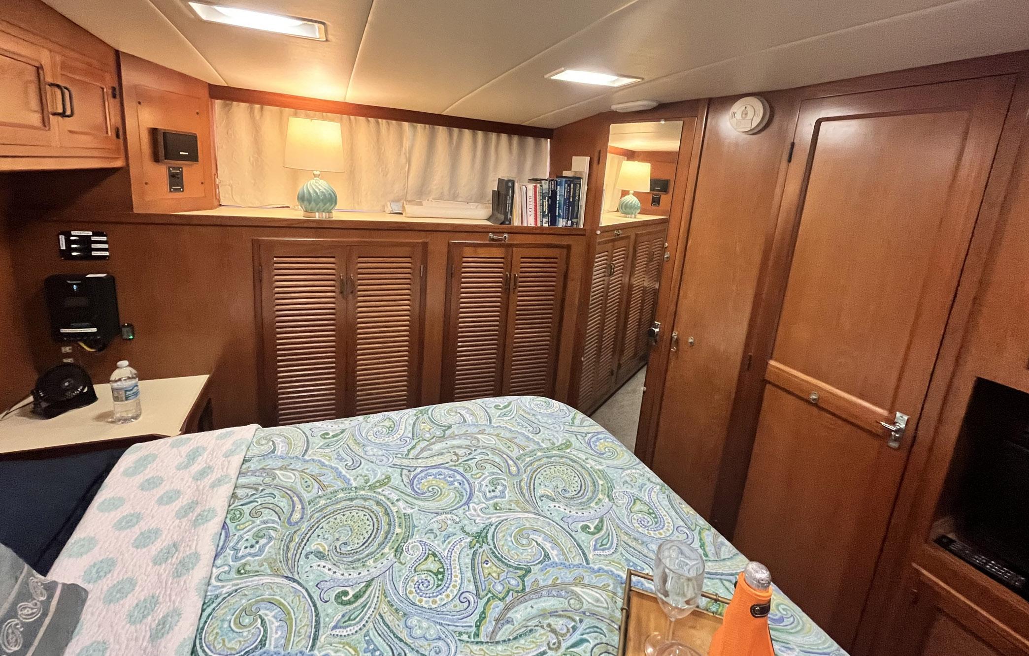 1987 Symbol 44 Sun Deck MK II - 65