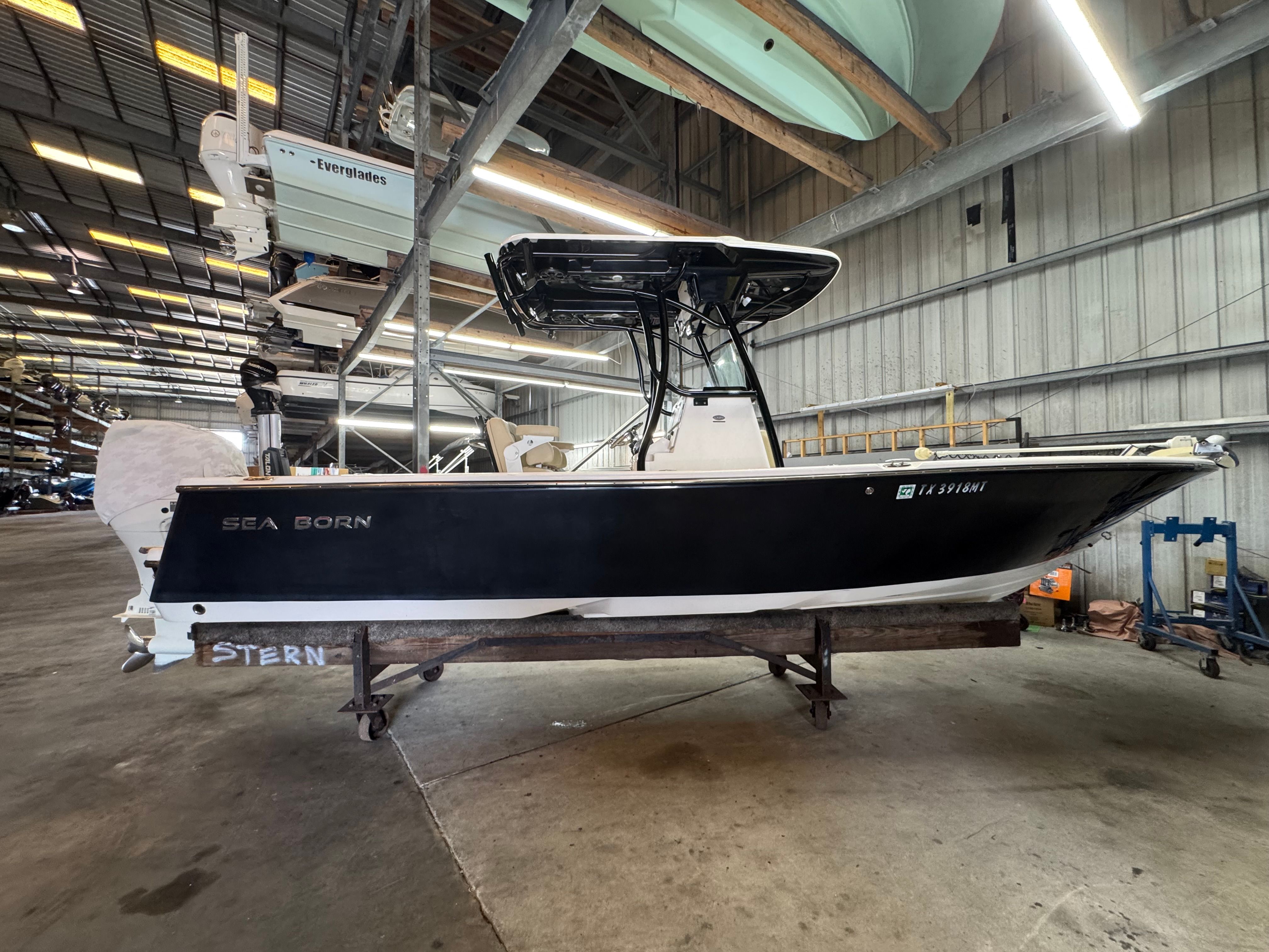 2020 Sea Born LX24 Center Console - 4